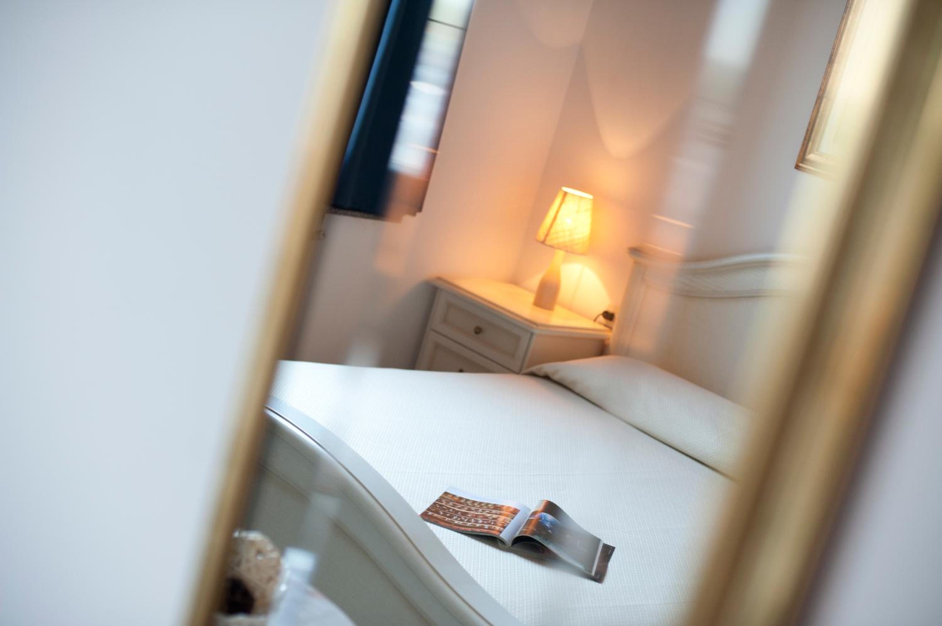 Double Room - Photo 4