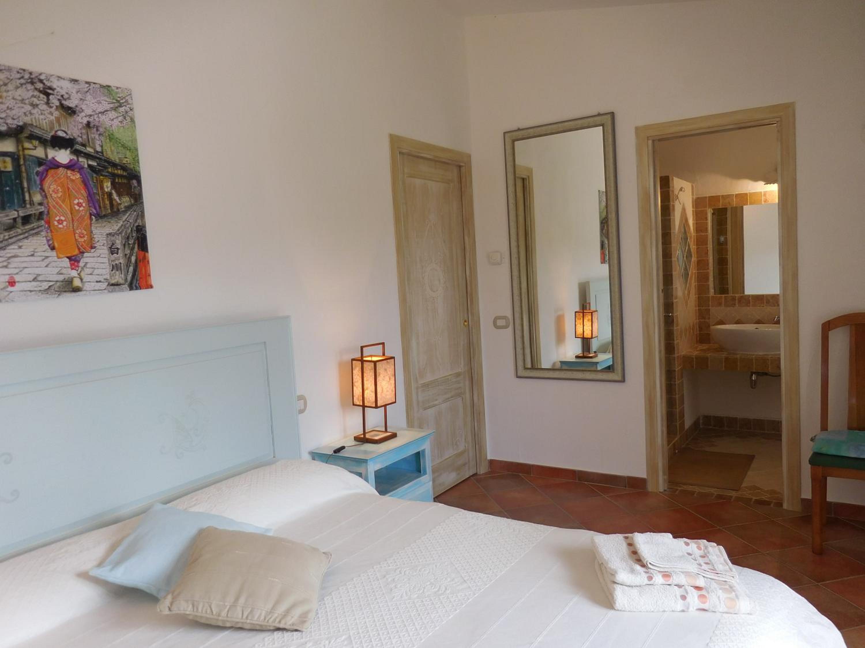 Double Room with Garden View - Photo 3