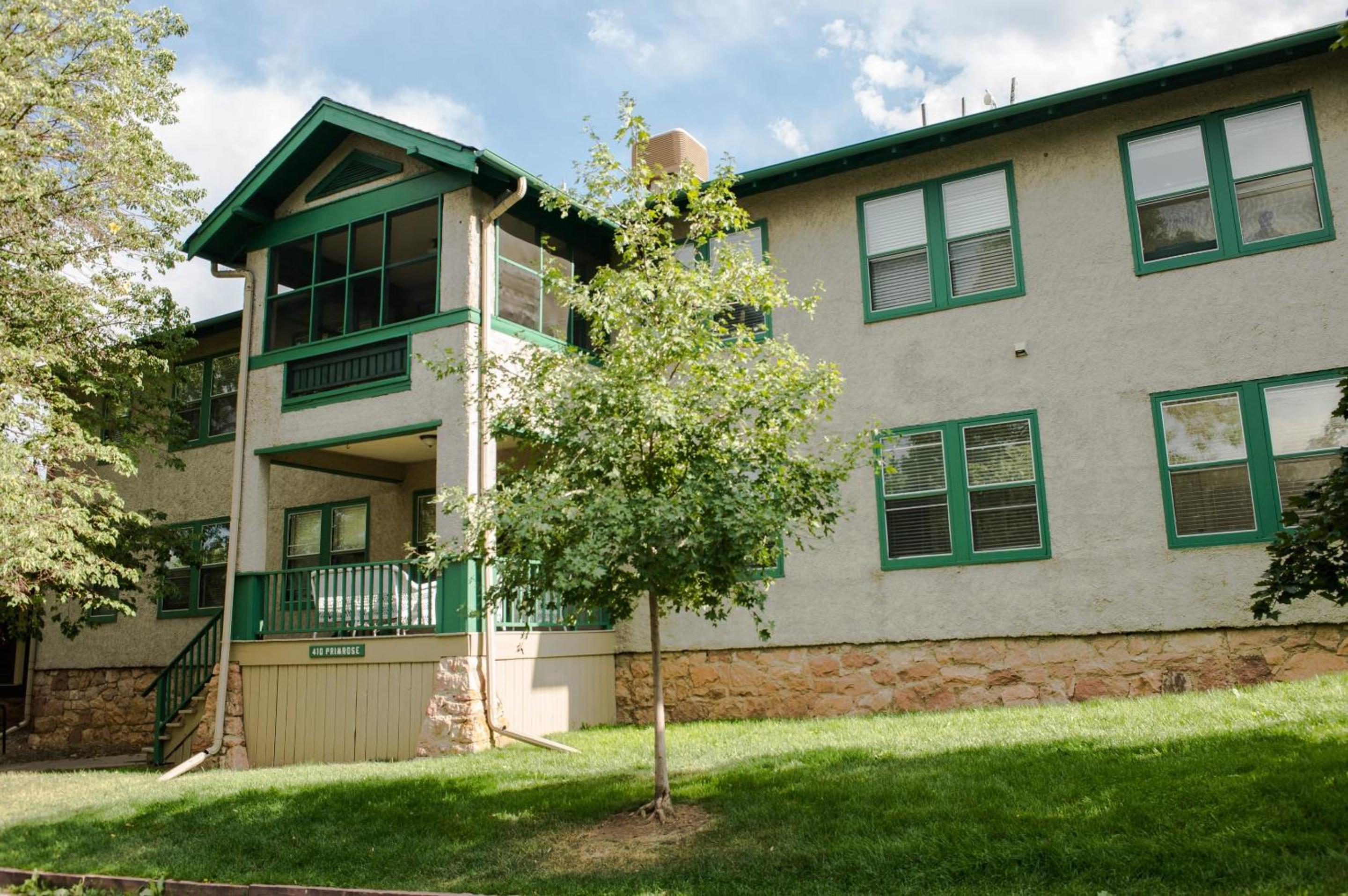 Classic One-Bedroom Apartment with King Bed photo 2