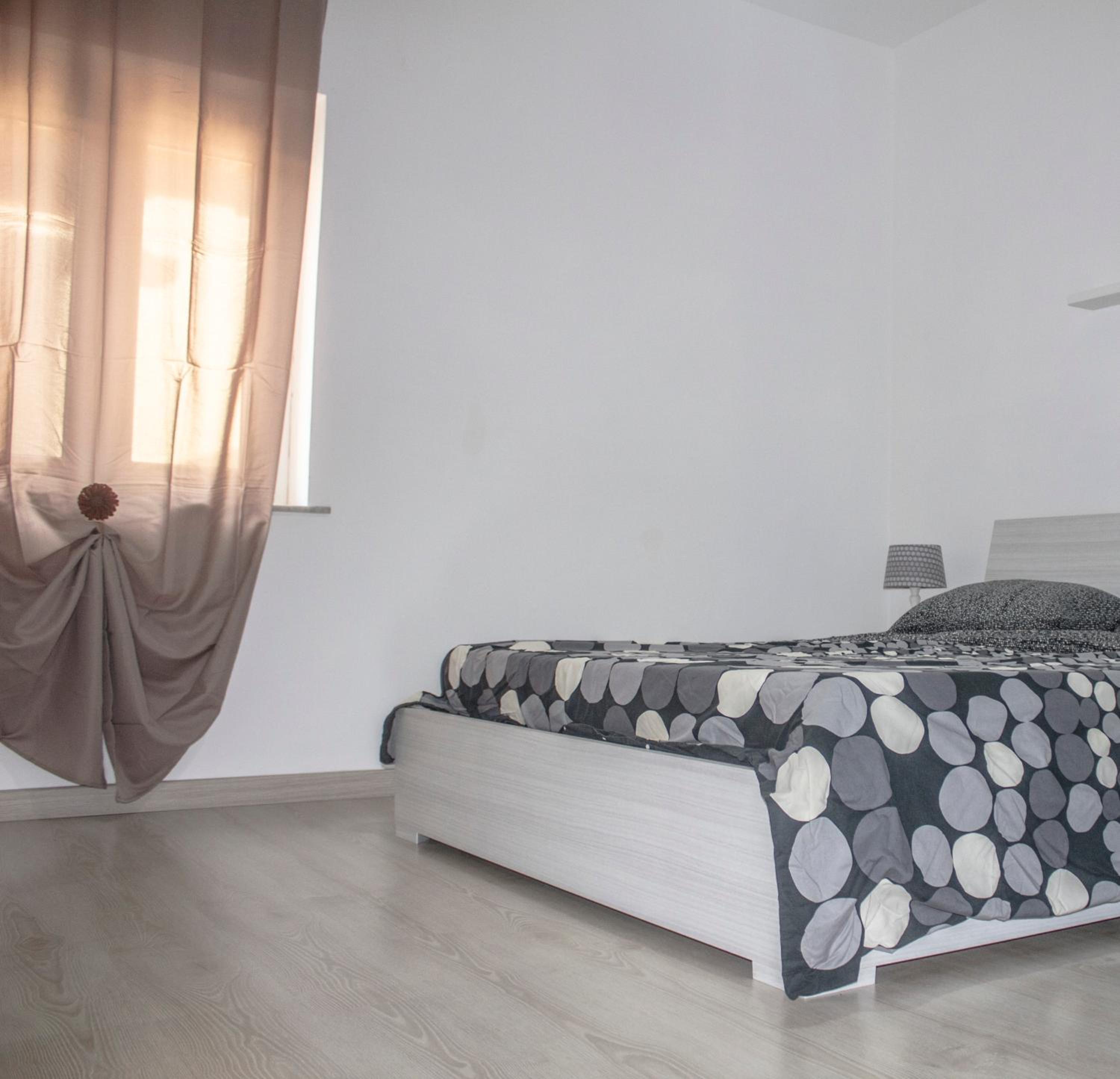 Double Room with Shared Bathroom photo 1