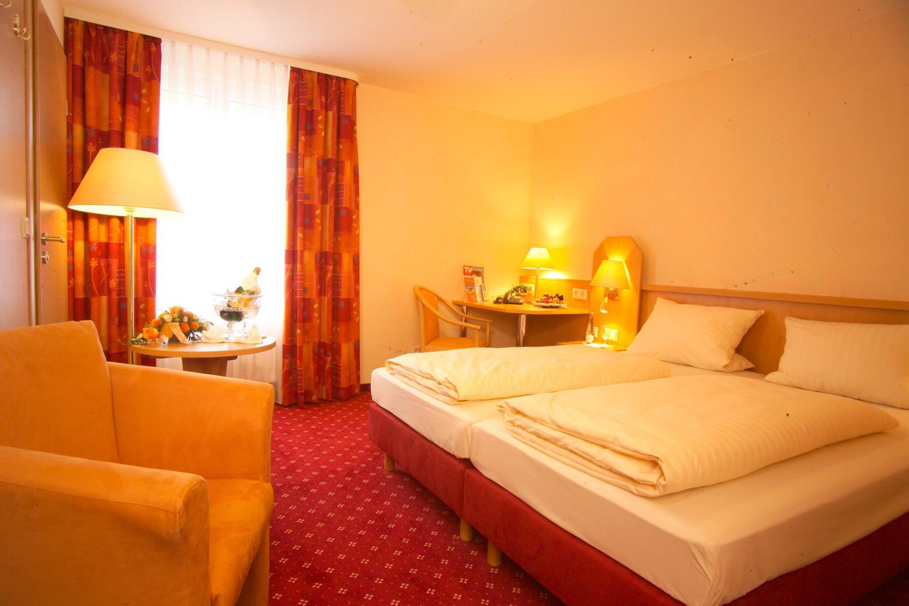 Classic Double Room - Photo 1