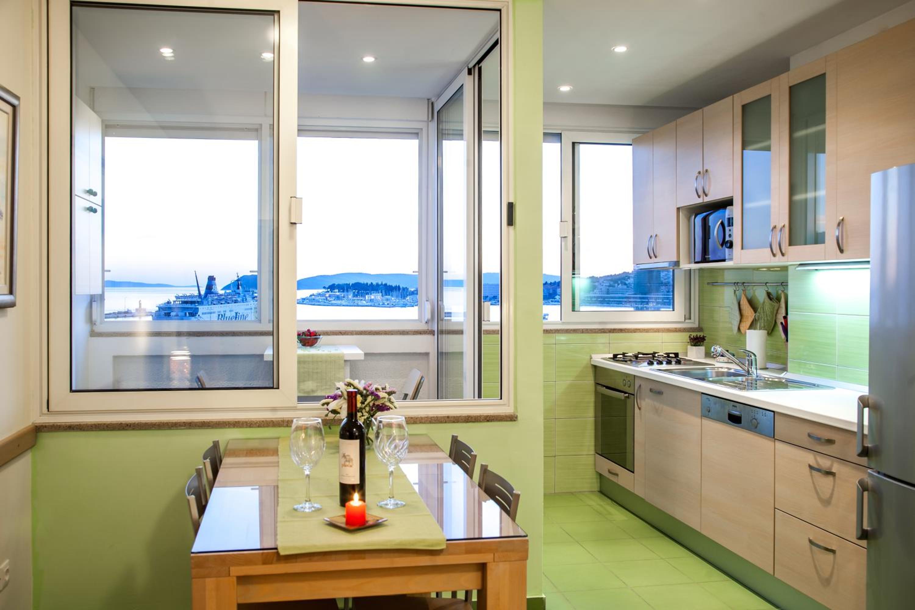 Two-Bedroom Apartment - Photo 41