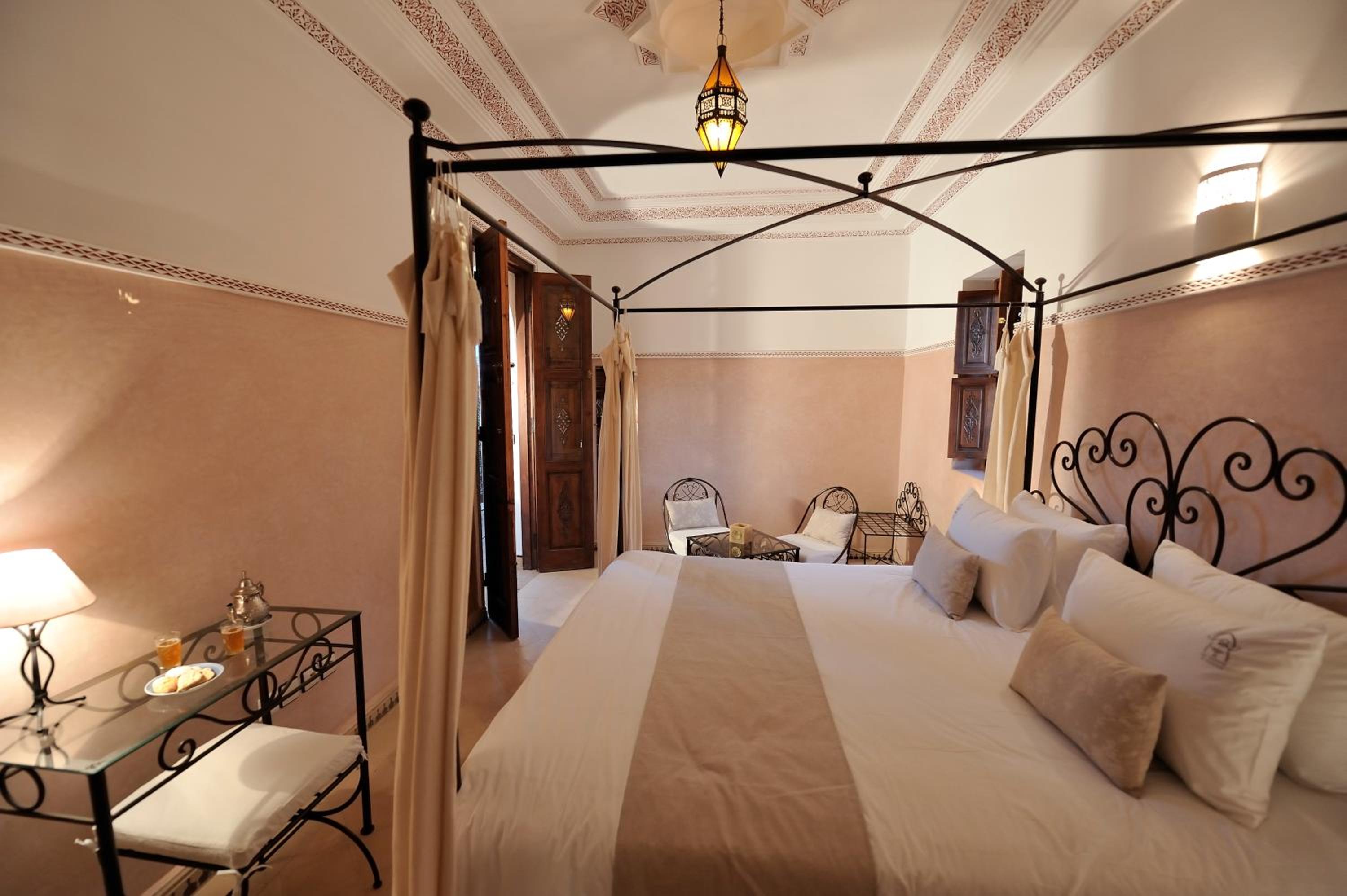 Suite - Photo 4