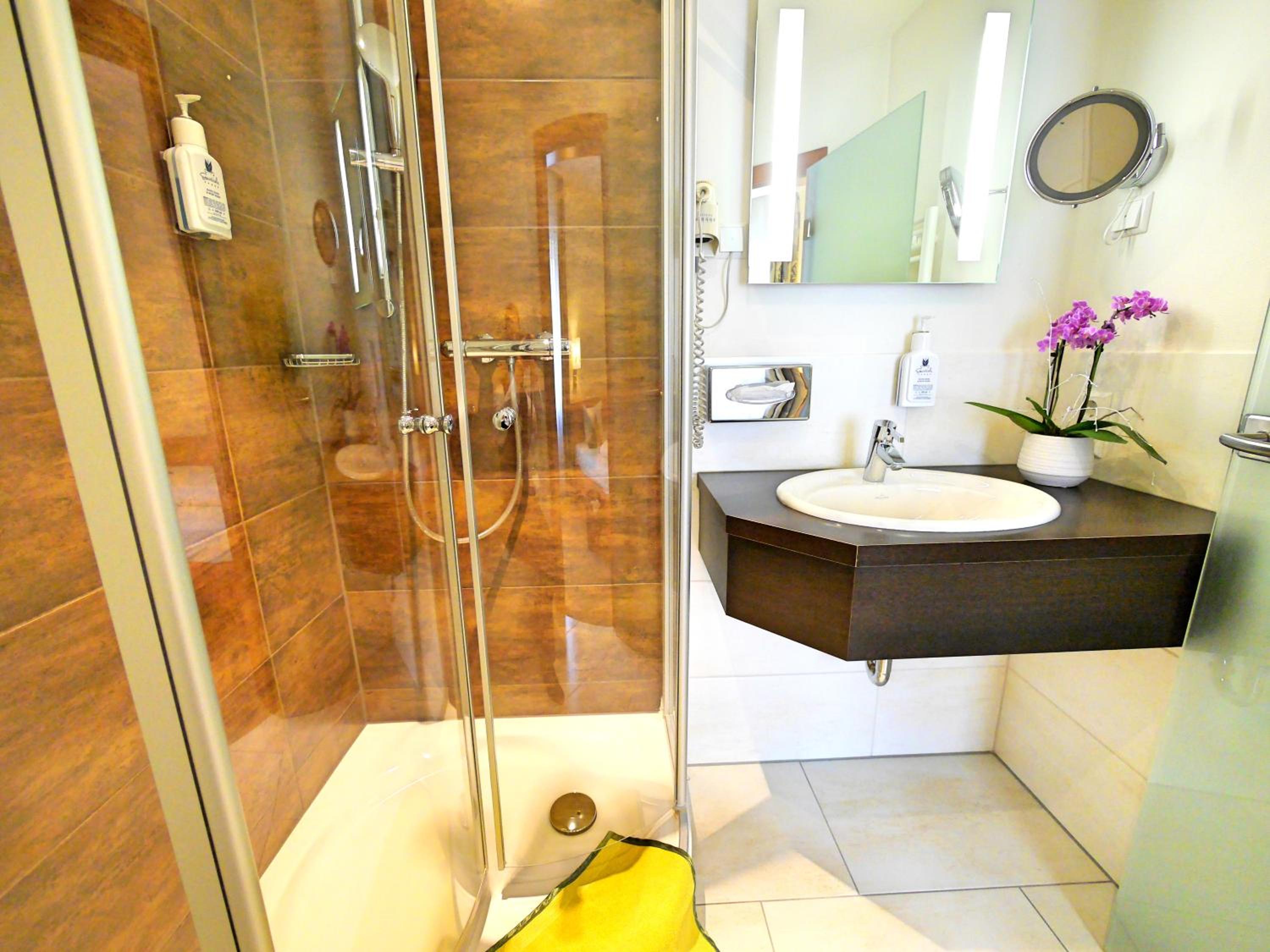 Classic Double Room - Photo 7