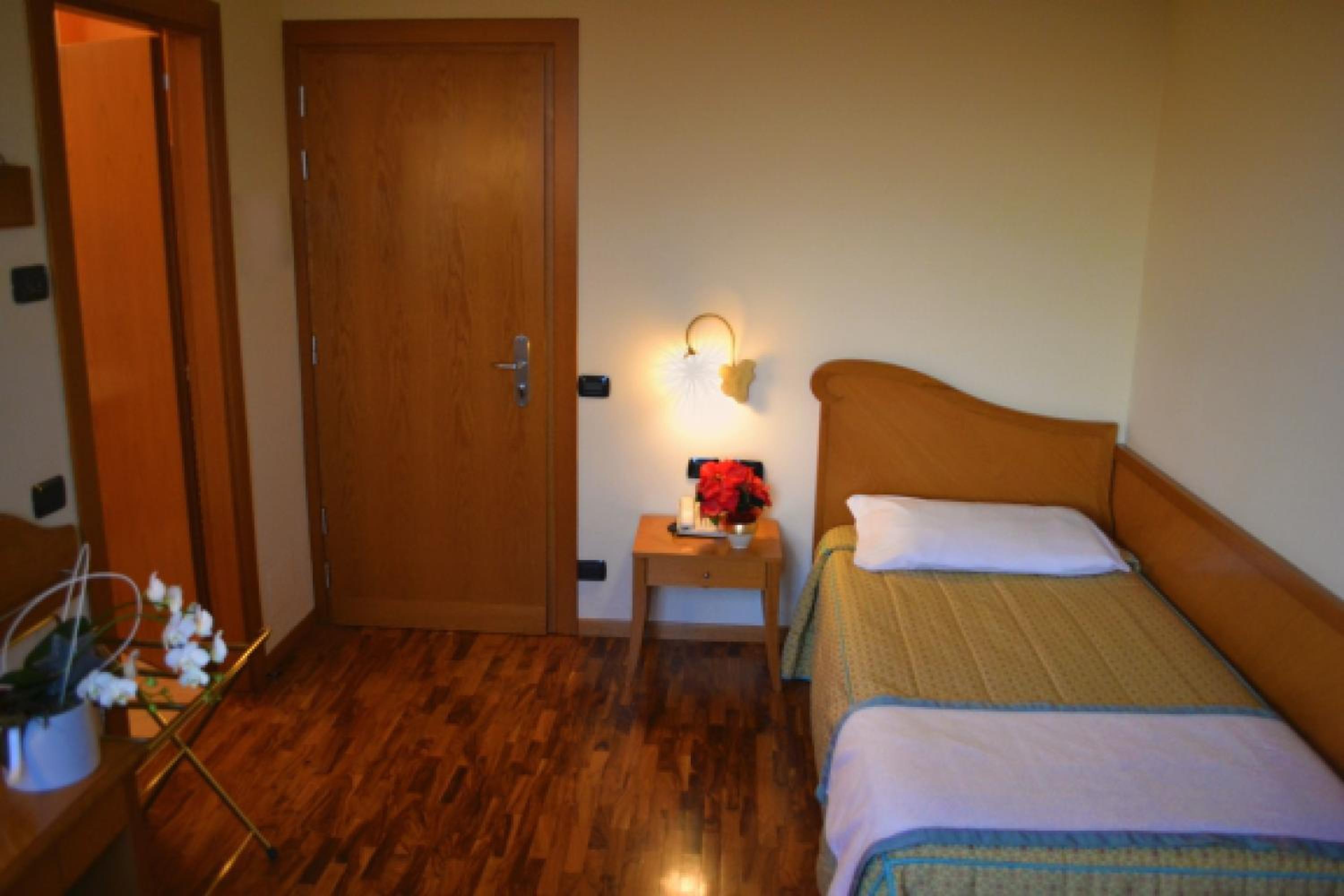 Single Room photo 1