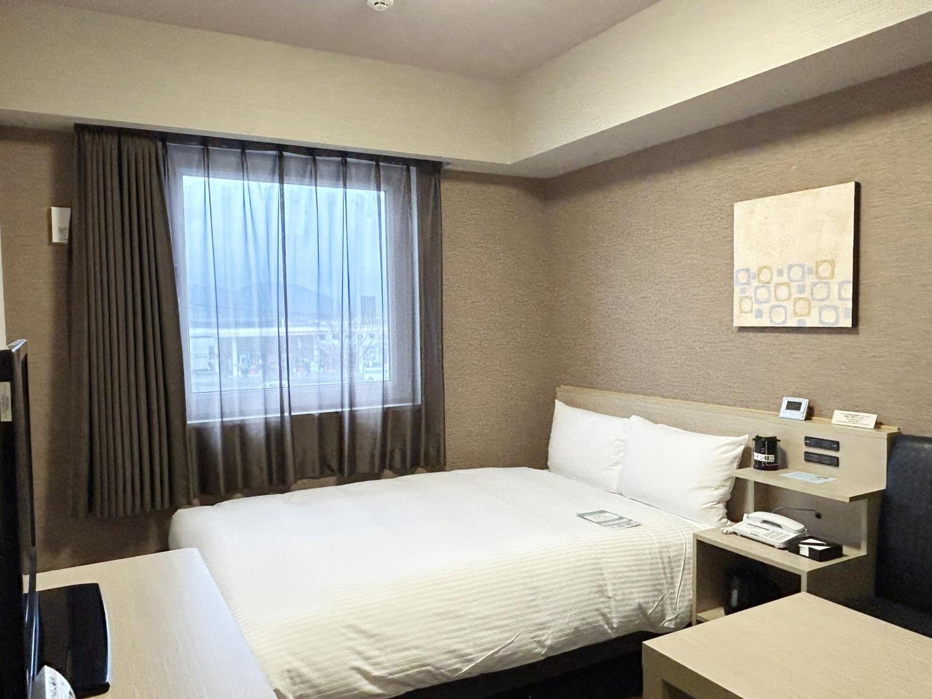 Double Room with Small Double Bed - Non-Smoking - With Smoking Area on the Floor