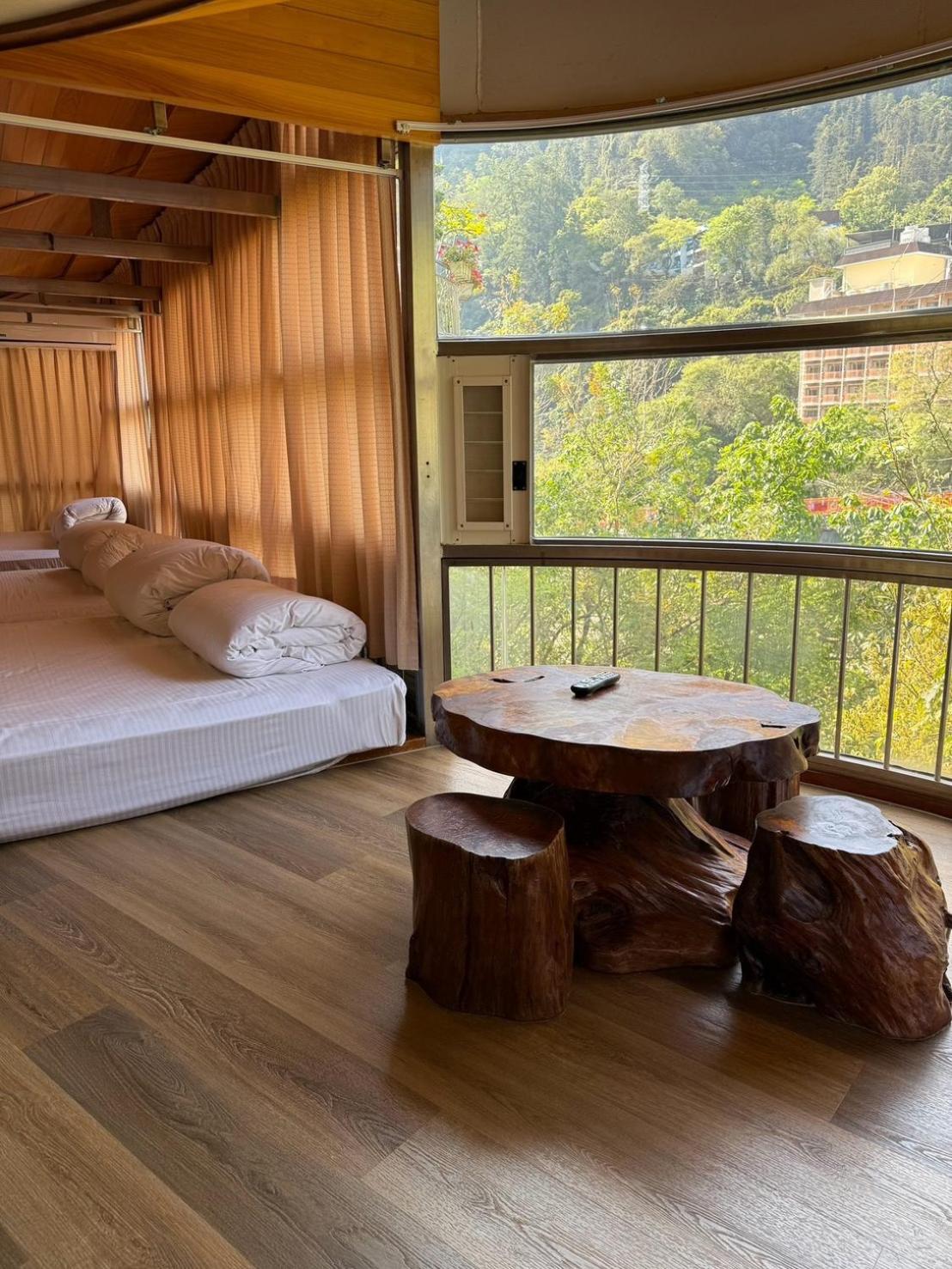 Deluxe Bungalow with Garden View photo 1