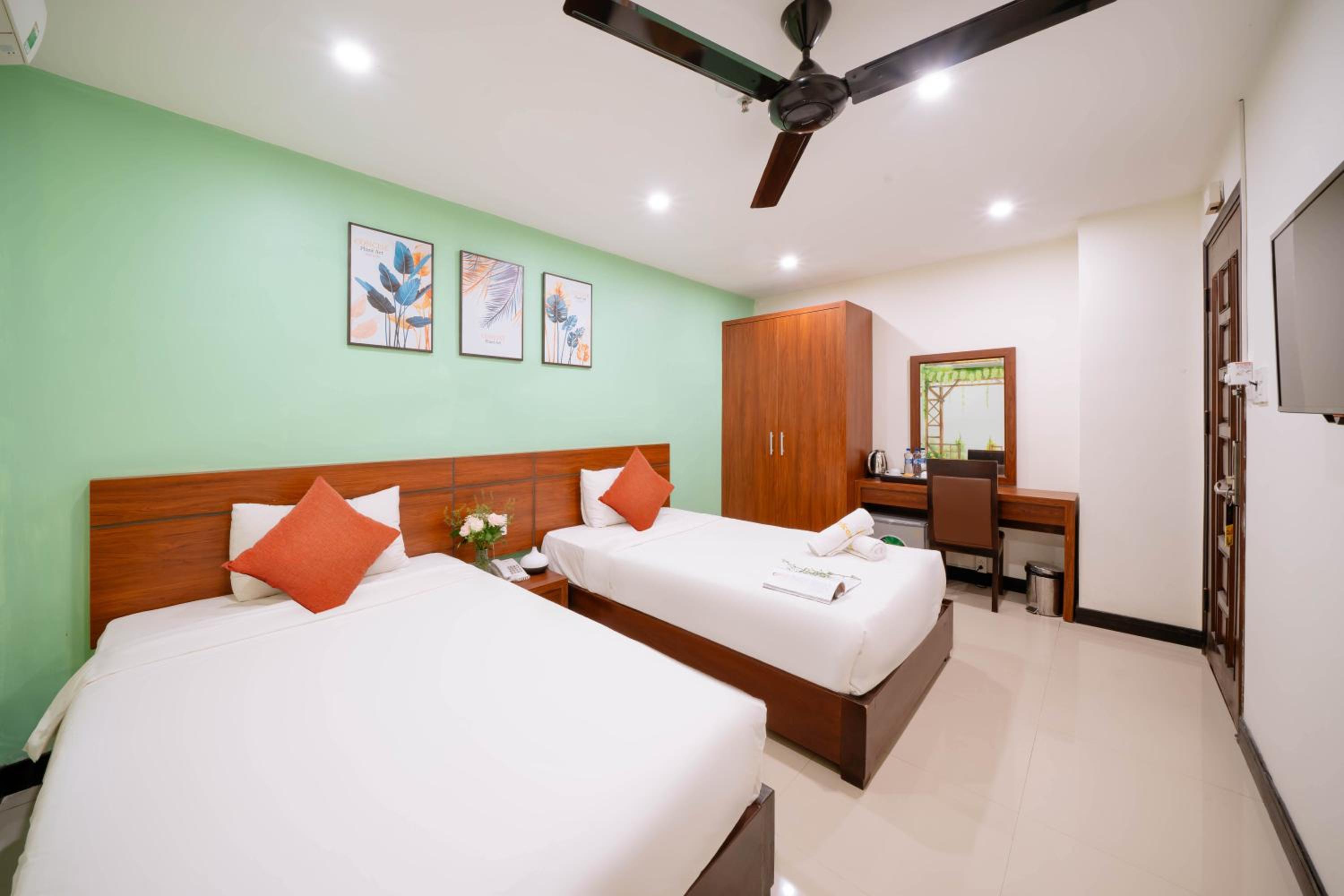 Superior Twin Room