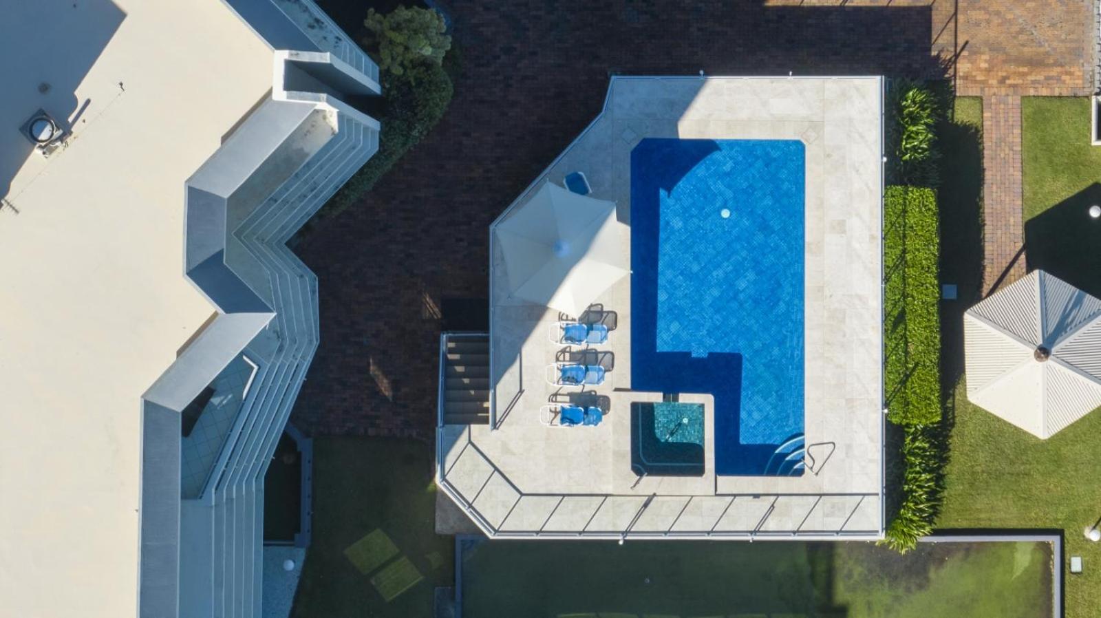 Two-Bedroom Deluxe Apartment with Ocean View