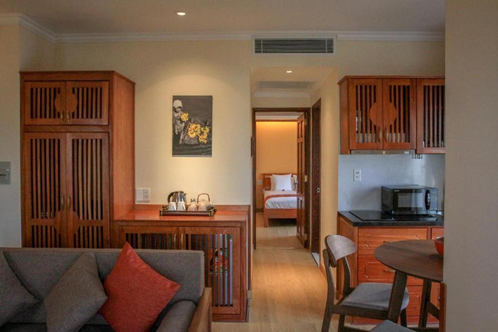 One-Bedroom Apartment with River View