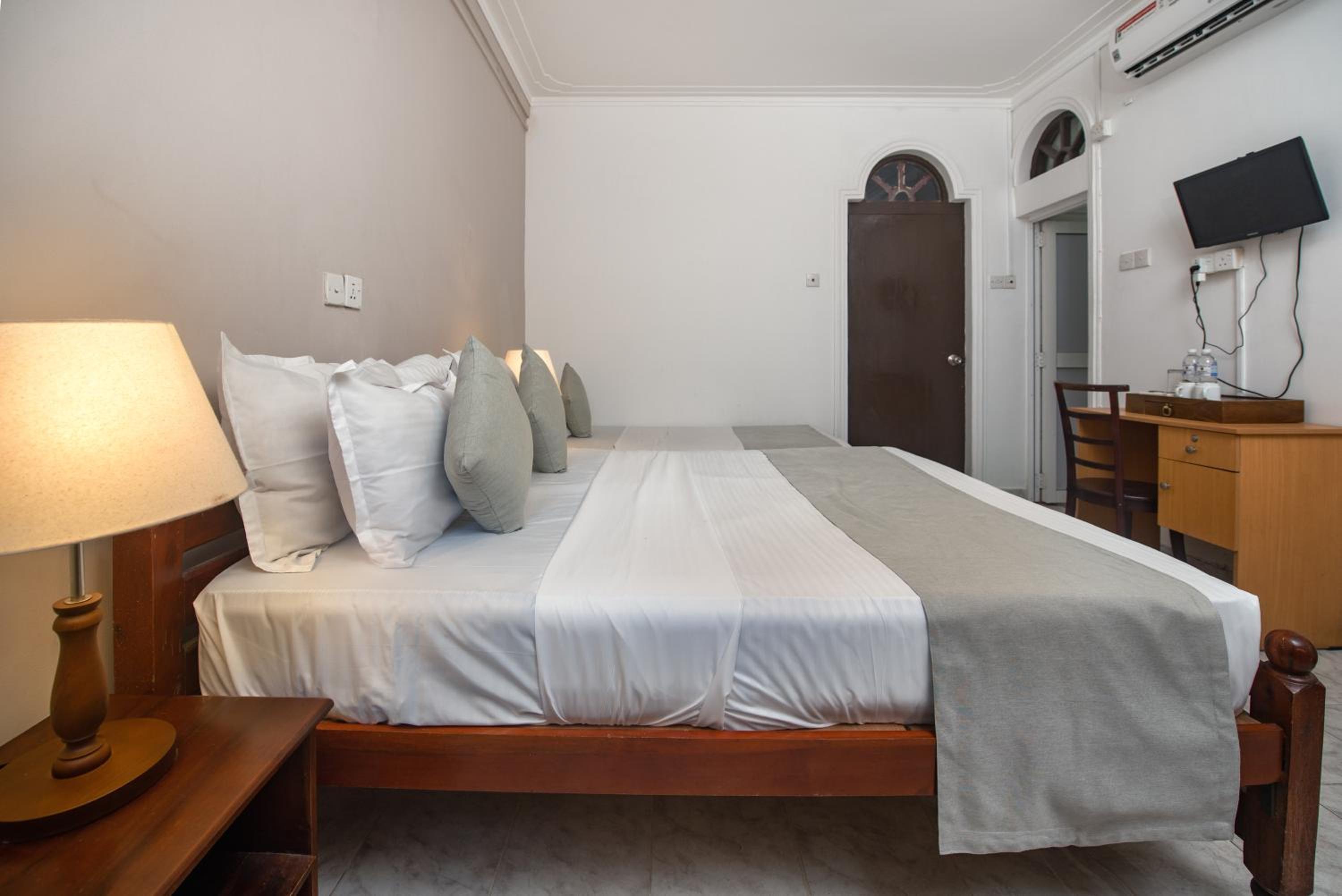 Standard Triple Room - Photo 4