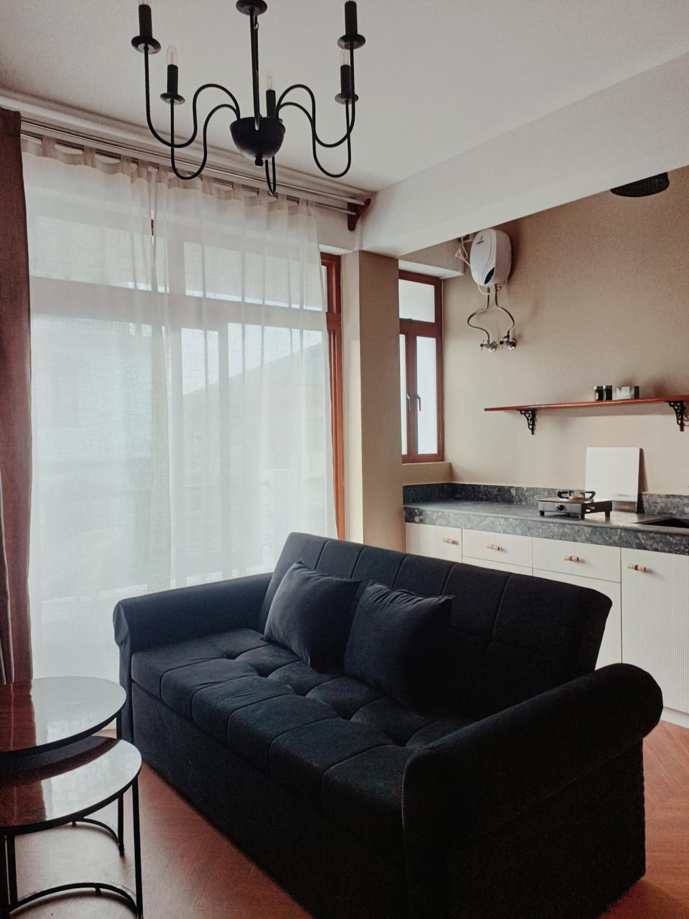 Apartment with Mountain View photo 3
