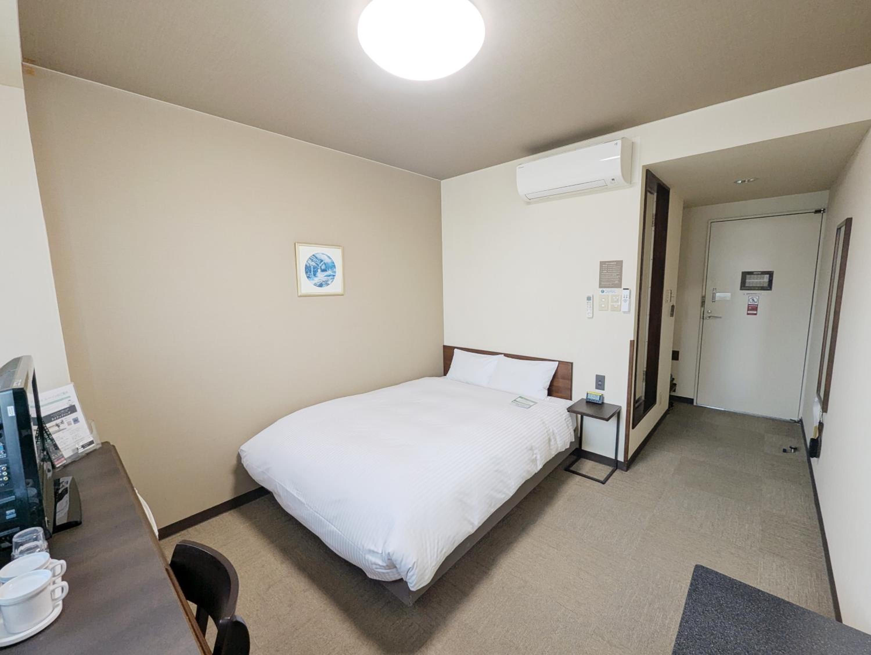 Double Room - Smoking - Heated Tobacco Only photo 2