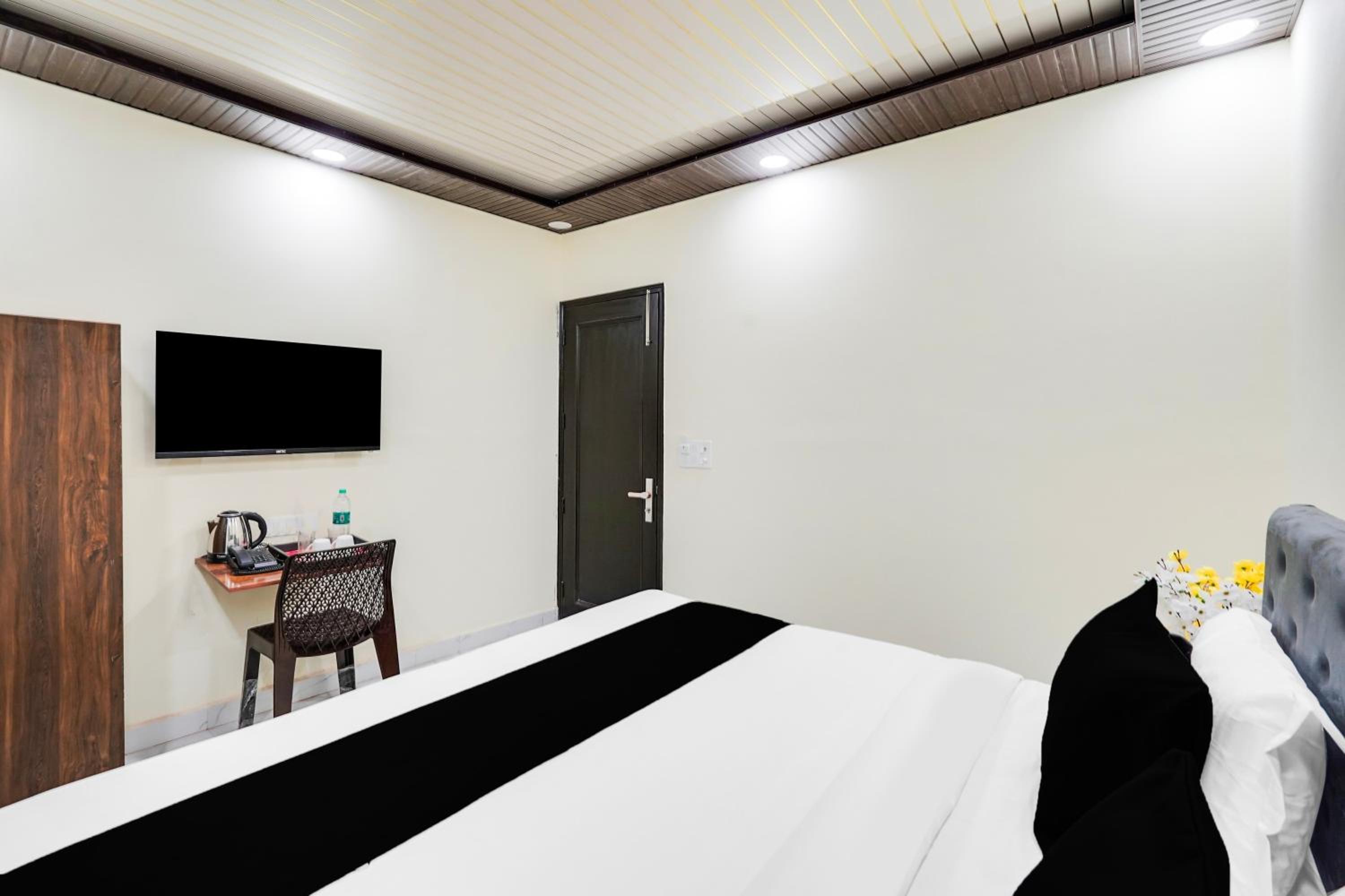 Triple Room with Bath