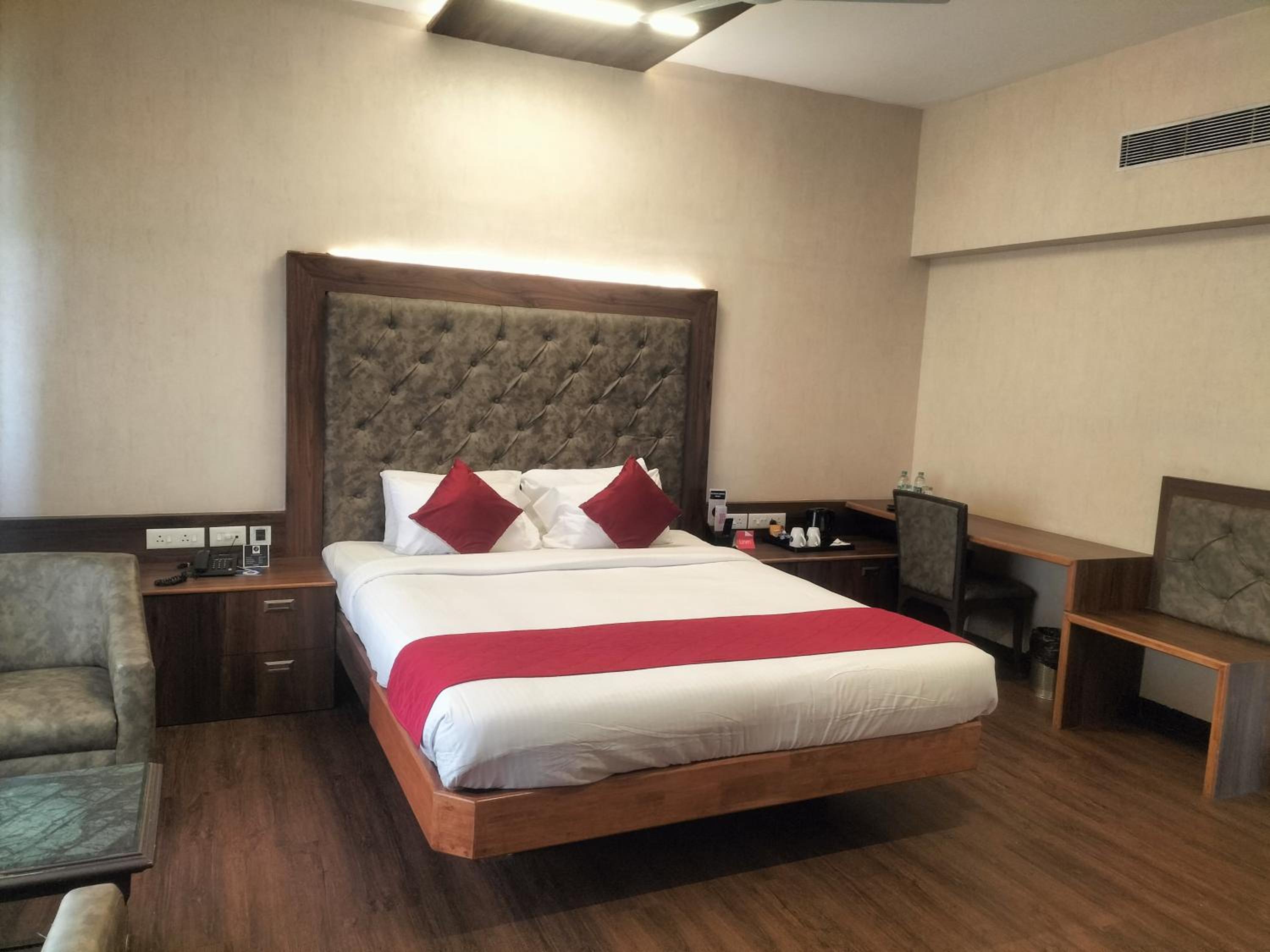 Junior Suite - Photo 6