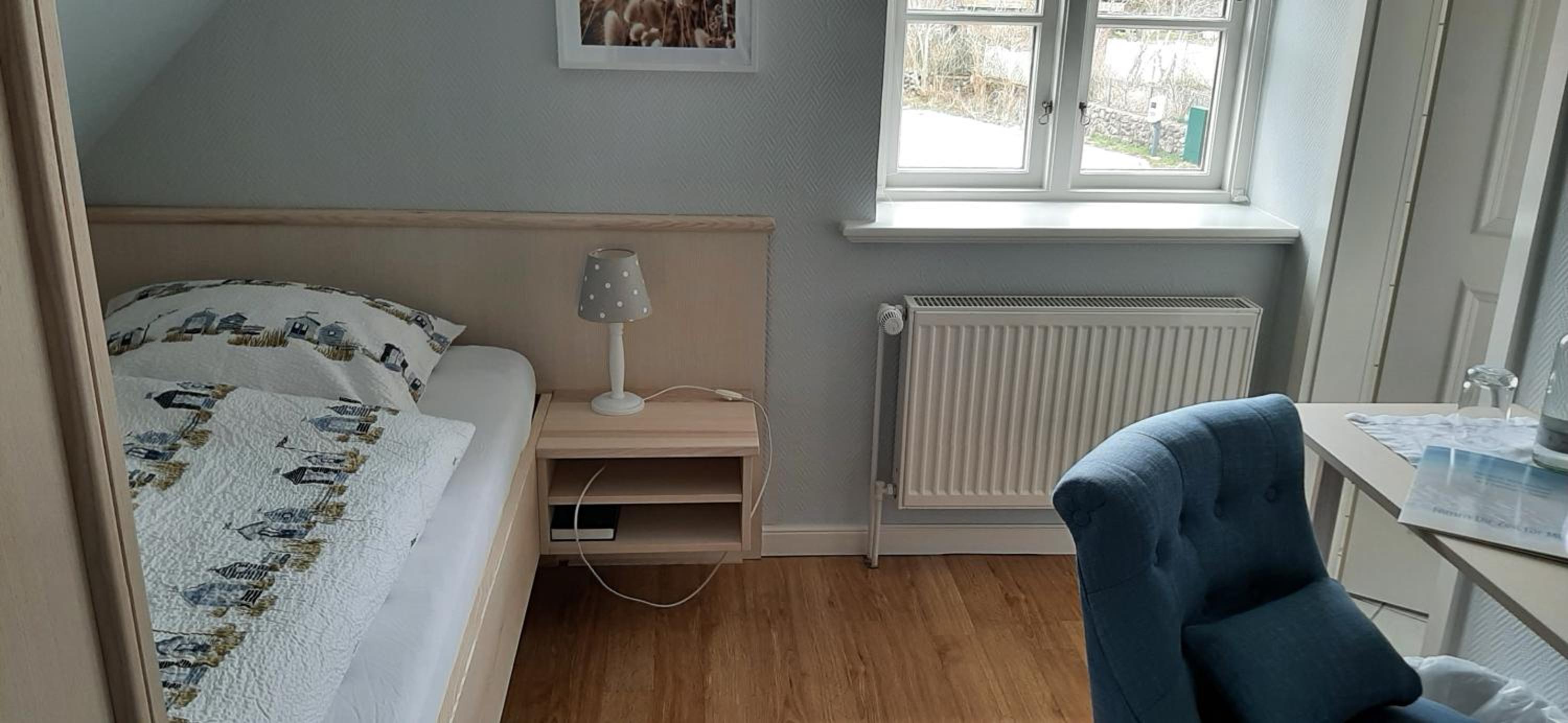 Small Single Room photo 1