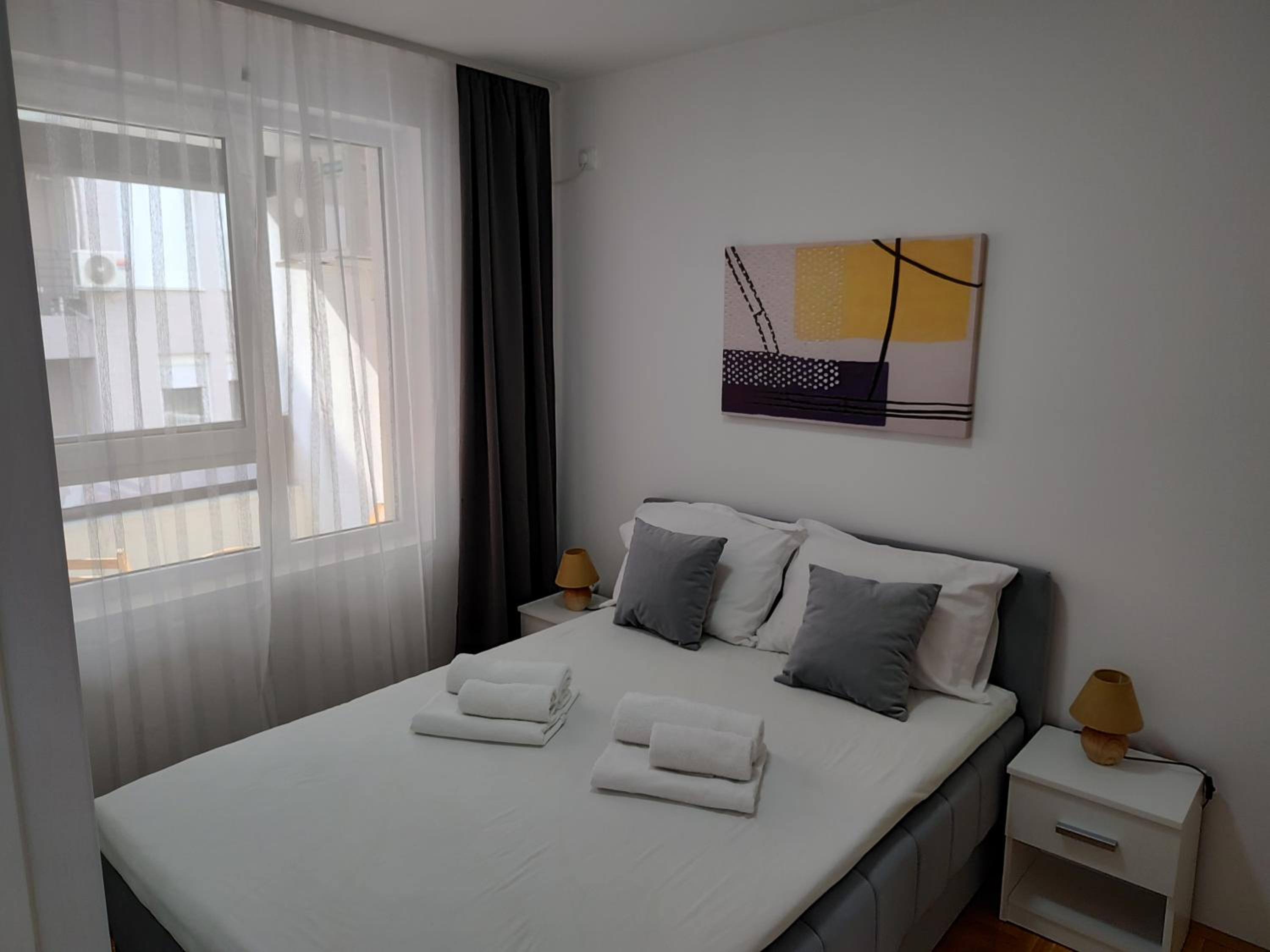 One-Bedroom Apartment with Terrace - Photo 1