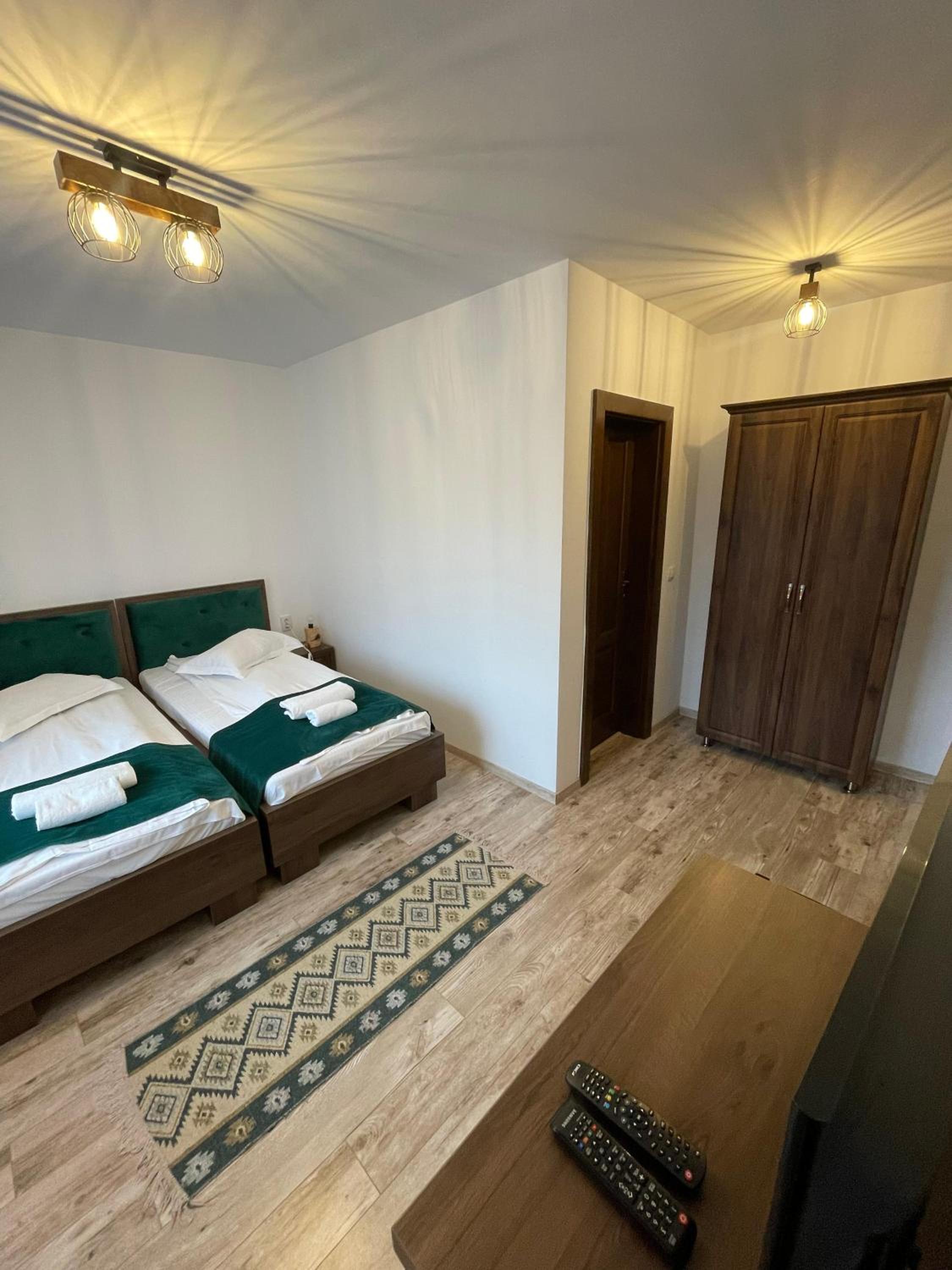 Deluxe Twin Room - Photo 4