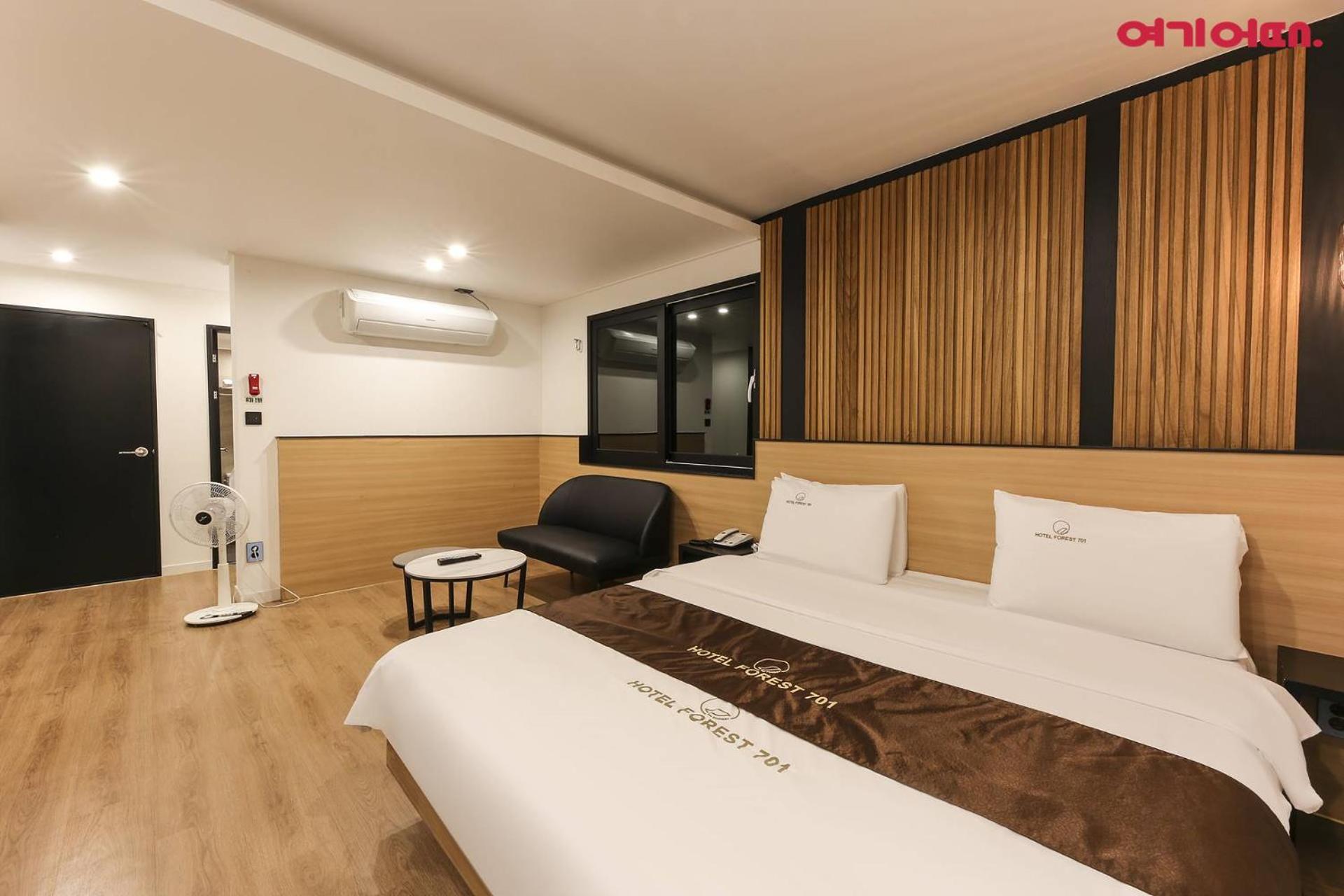 Deluxe Room - Photo 2