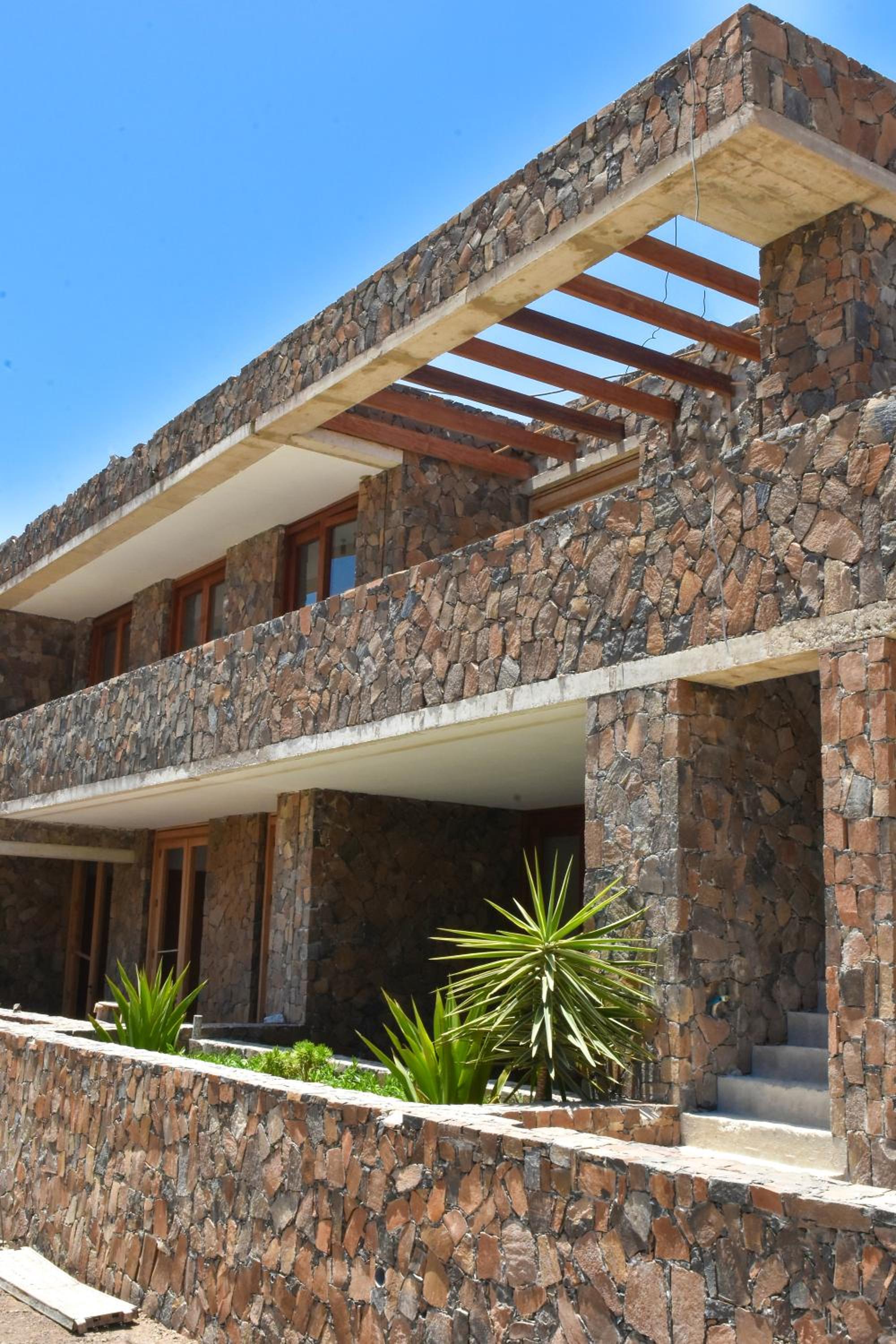 Two-Bedroom Apartment with Terrace and Sea View