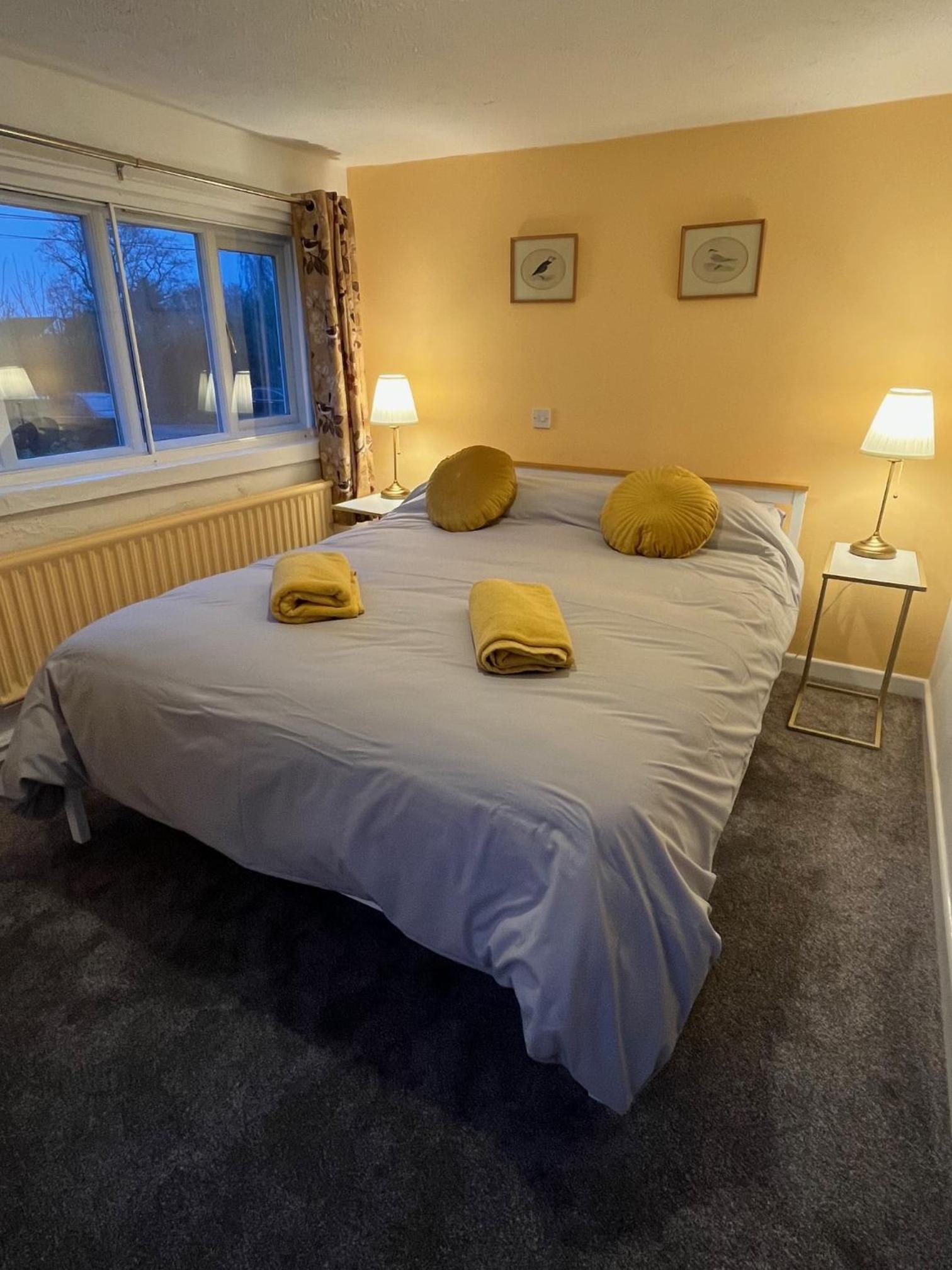 Two-Bedroom Cottage photo 1