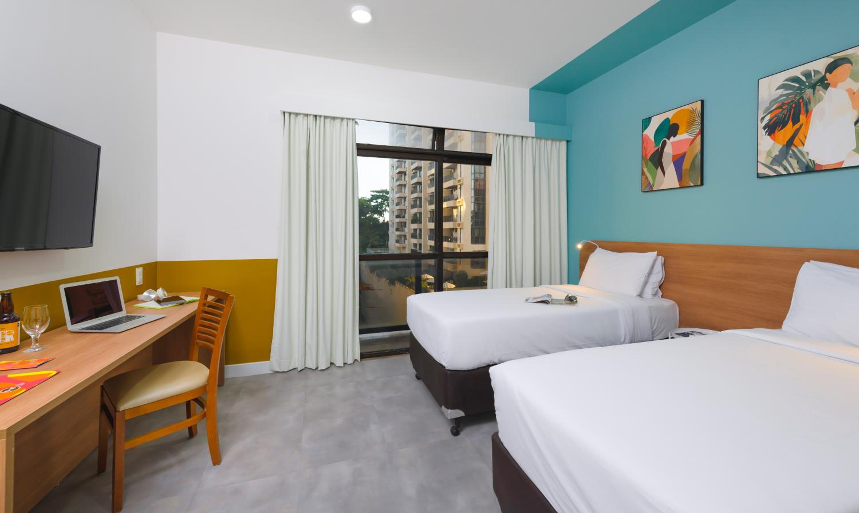 Twin Room with Balcony - Photo 4