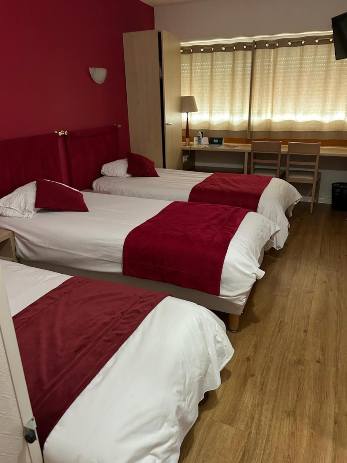 Triple Room - Photo 2