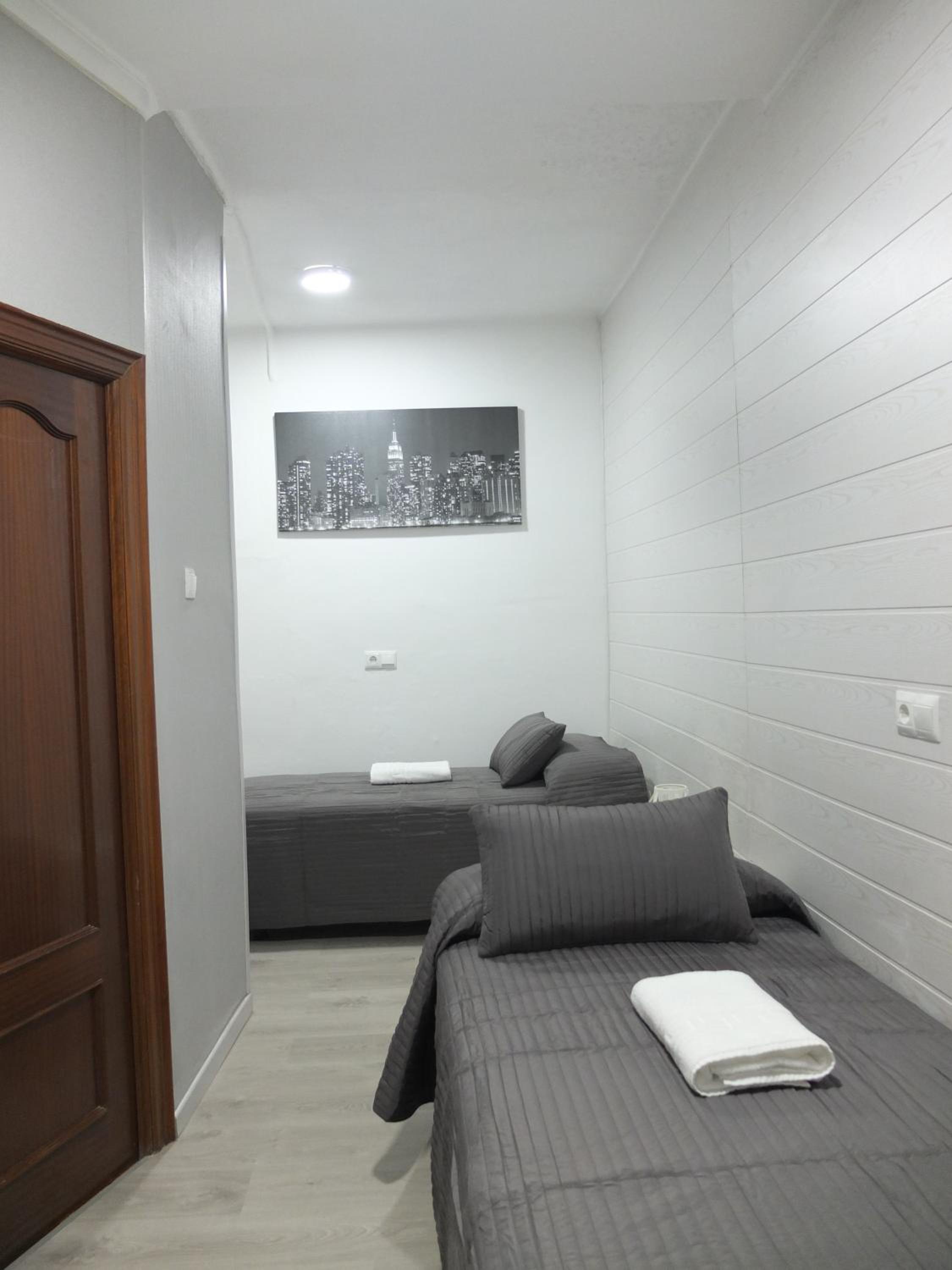 Habitación Doble con Baño Compartido
