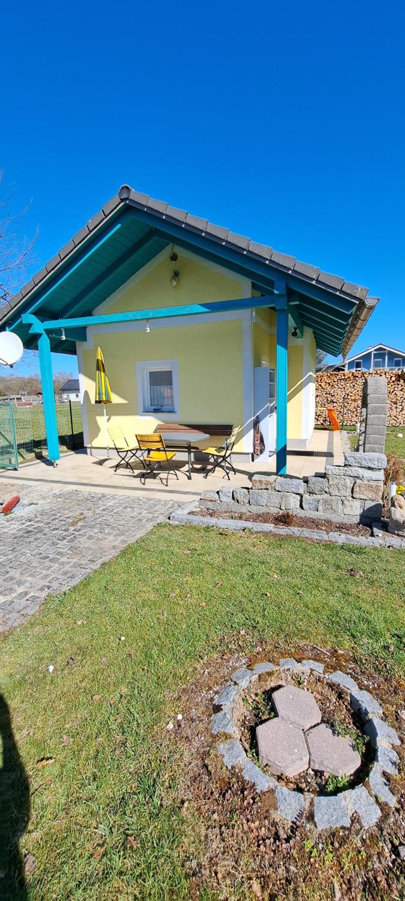 One-Bedroom House photo 2