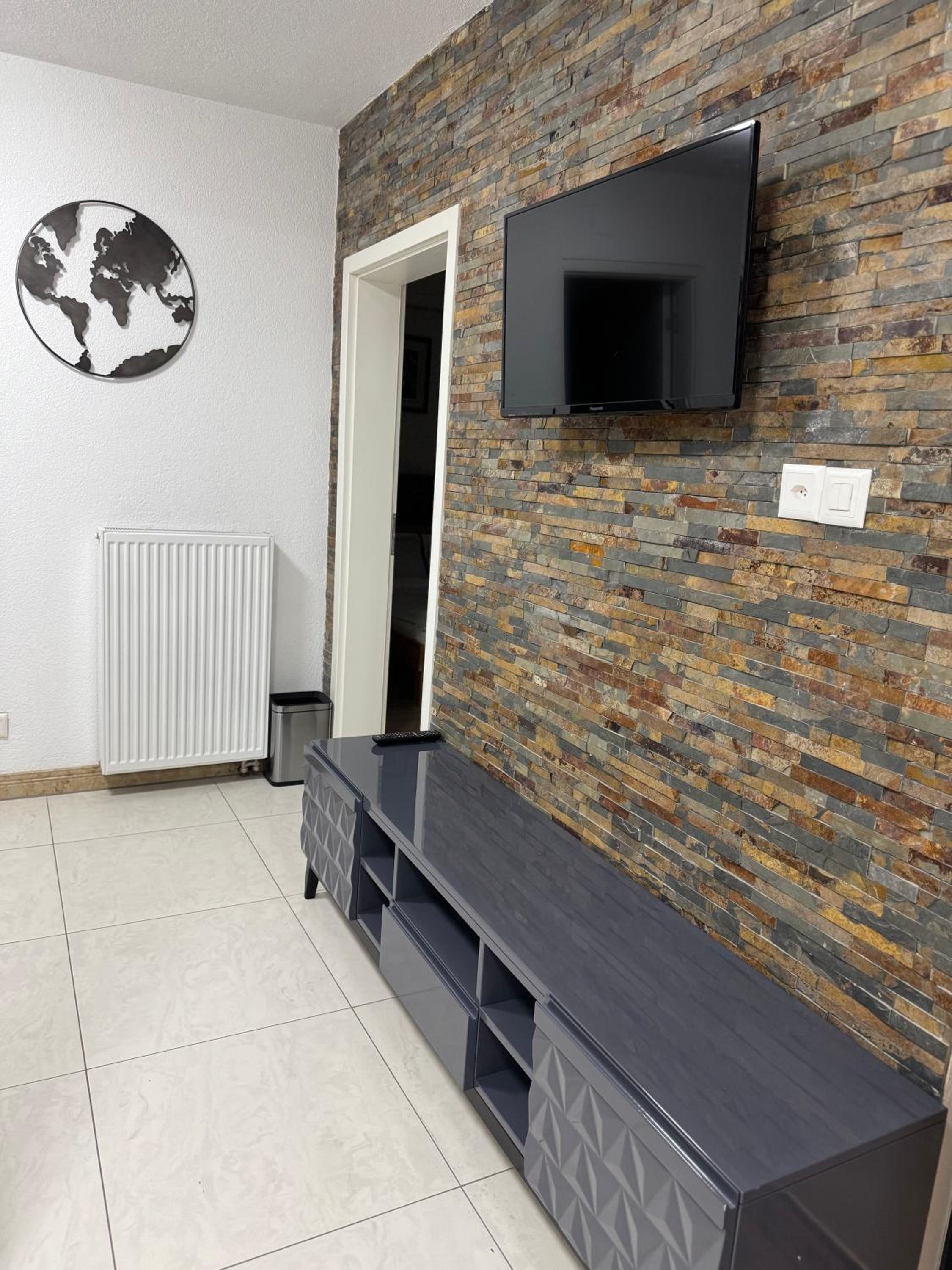 Apartment - Ground Floor photo 2
