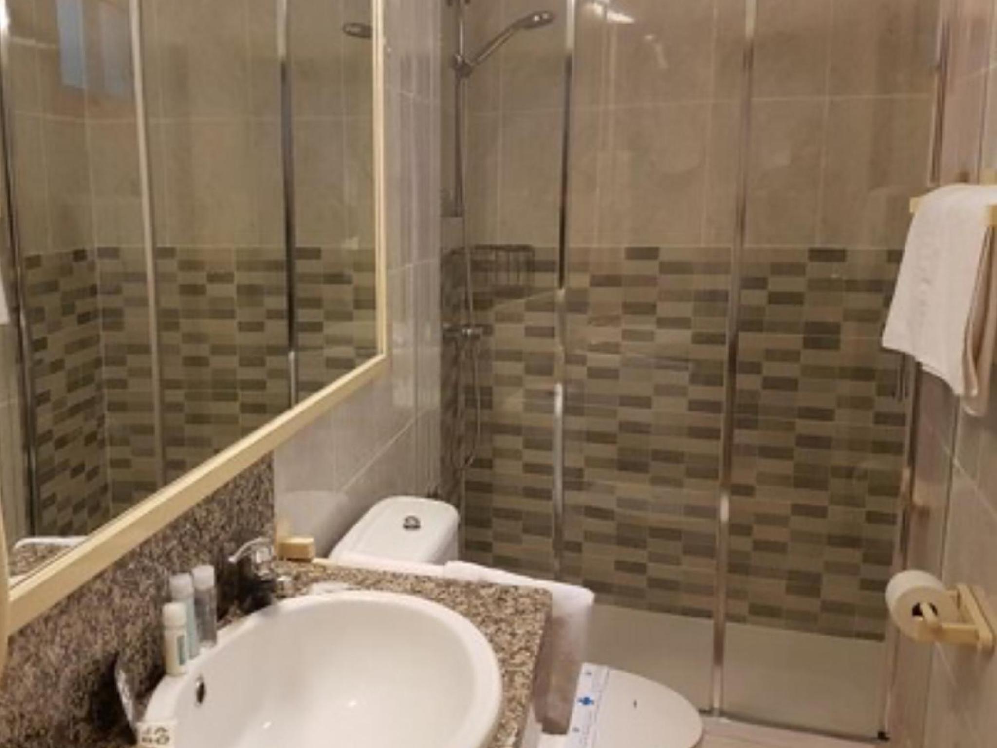 Small Double Room with Sea View  - Photo 2