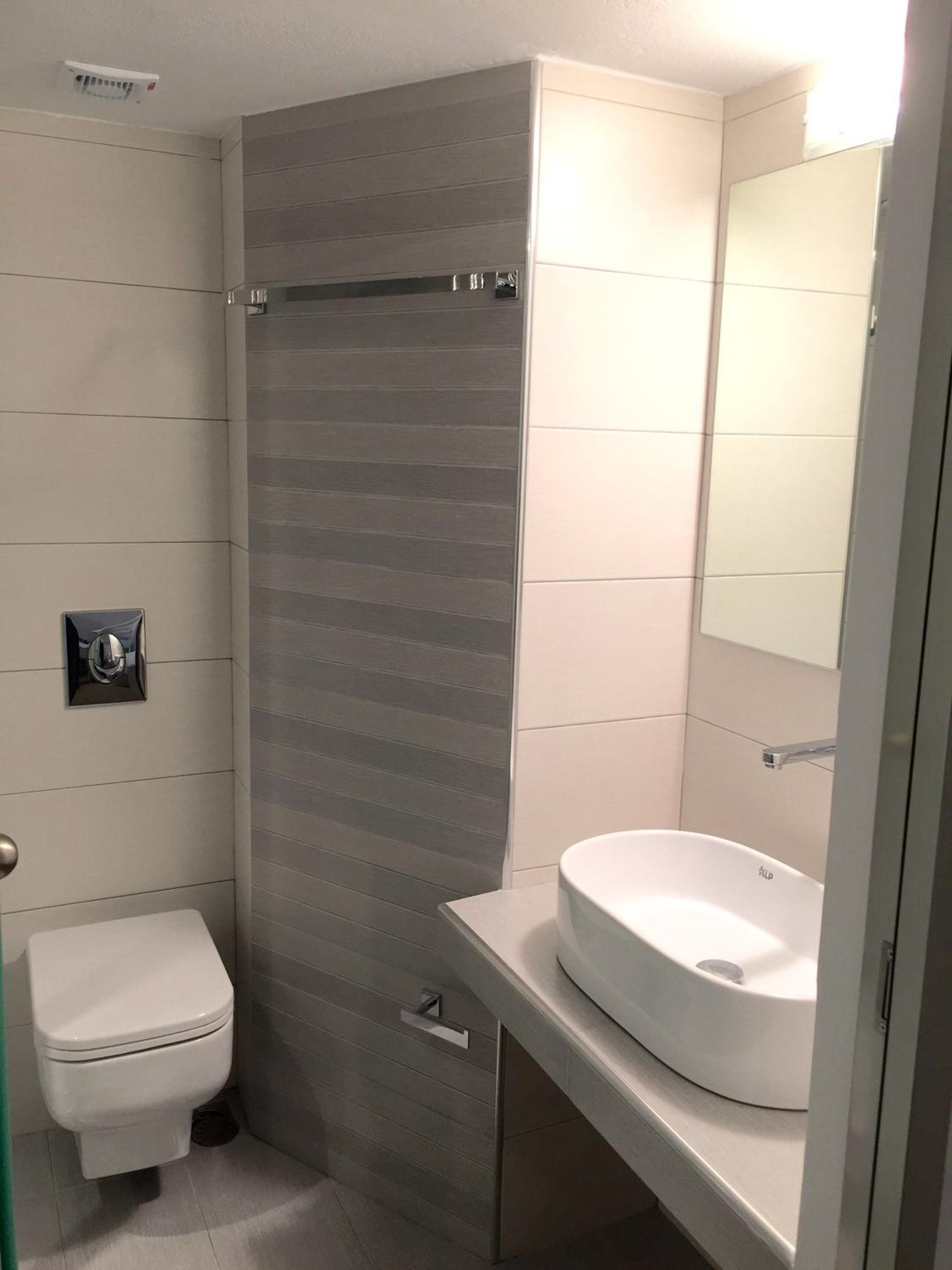 Double or Twin Room - Photo 34