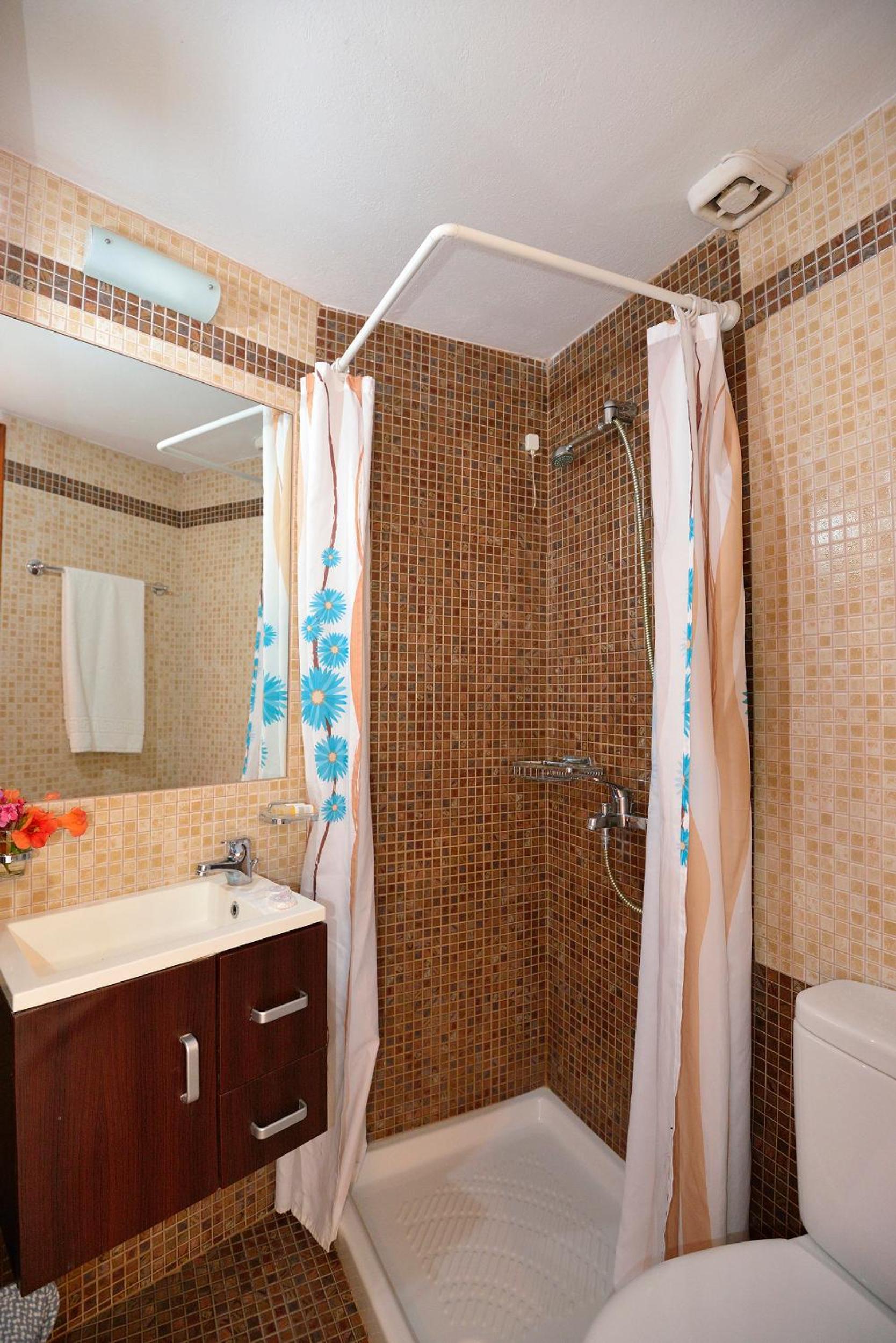 Double or Twin Room - Photo 50