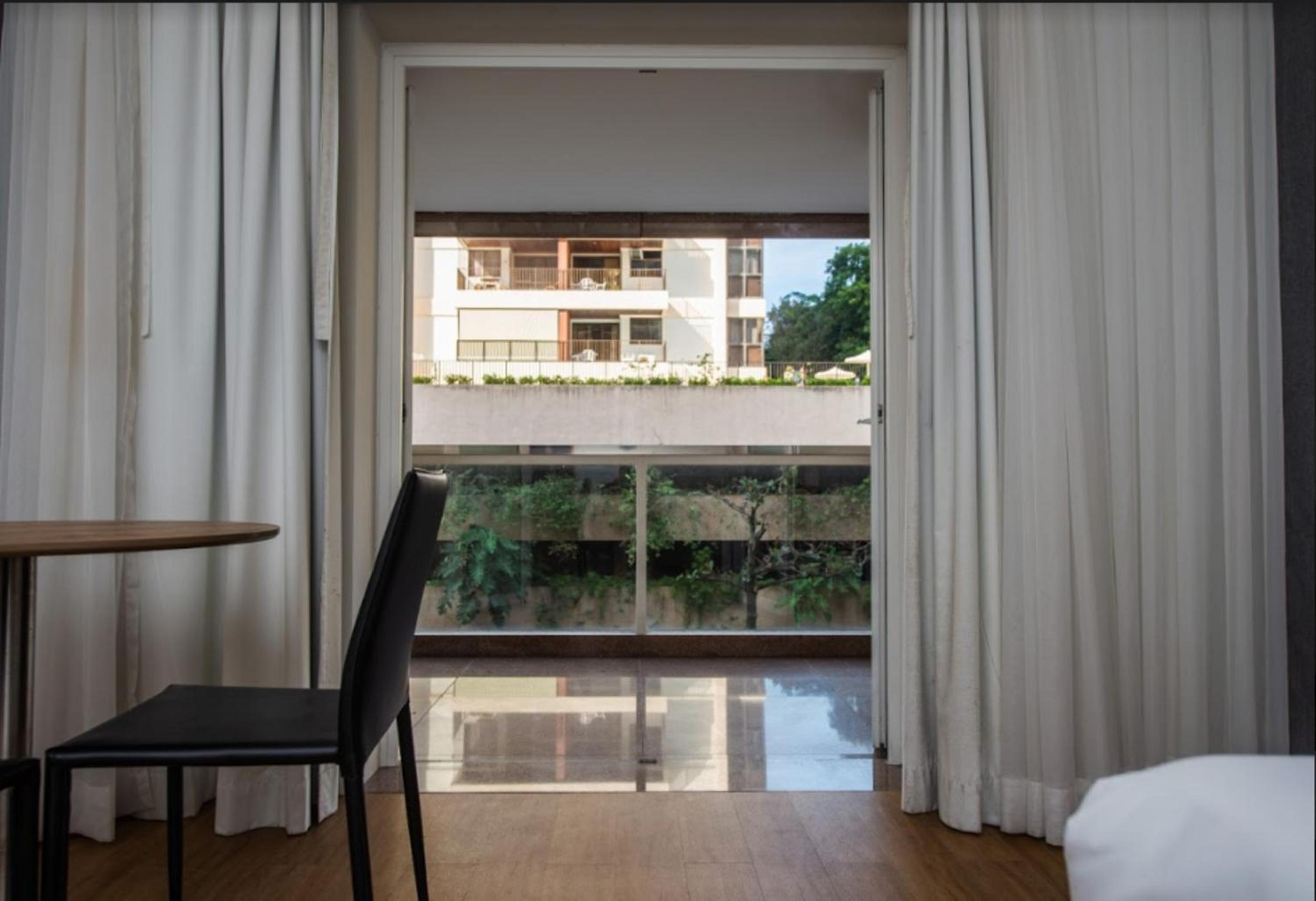 B&B Hotel Rio Copacabana Forte — Deluxe Double Room with Balcony