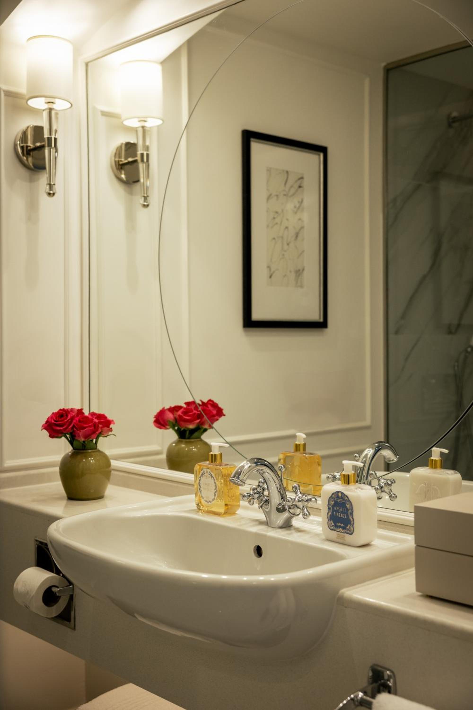 Grand Deluxe Room - Photo 8