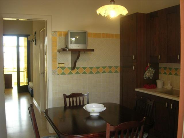 Two-Bedroom House photo 3