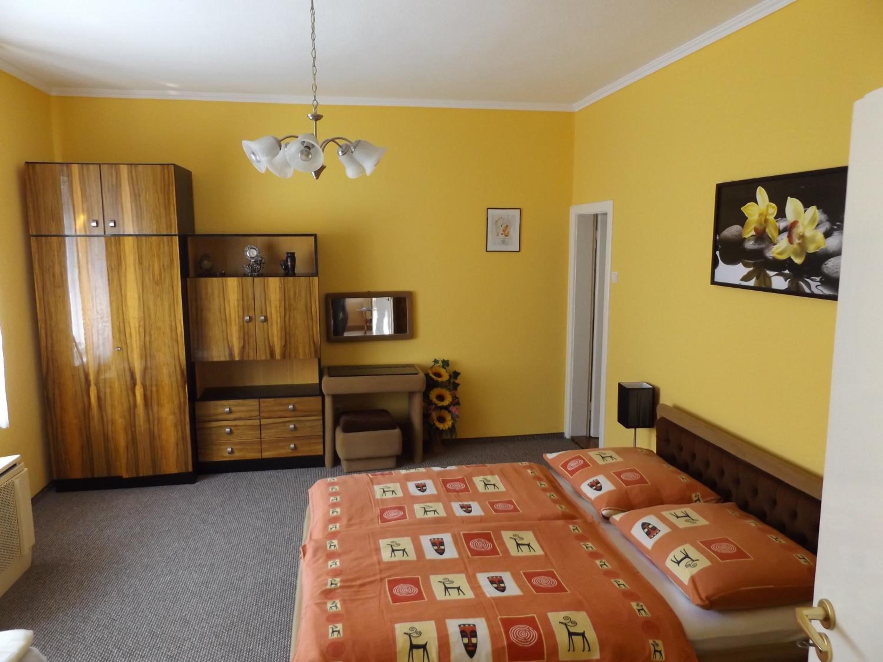 Triple Room with Bathroom photo 1