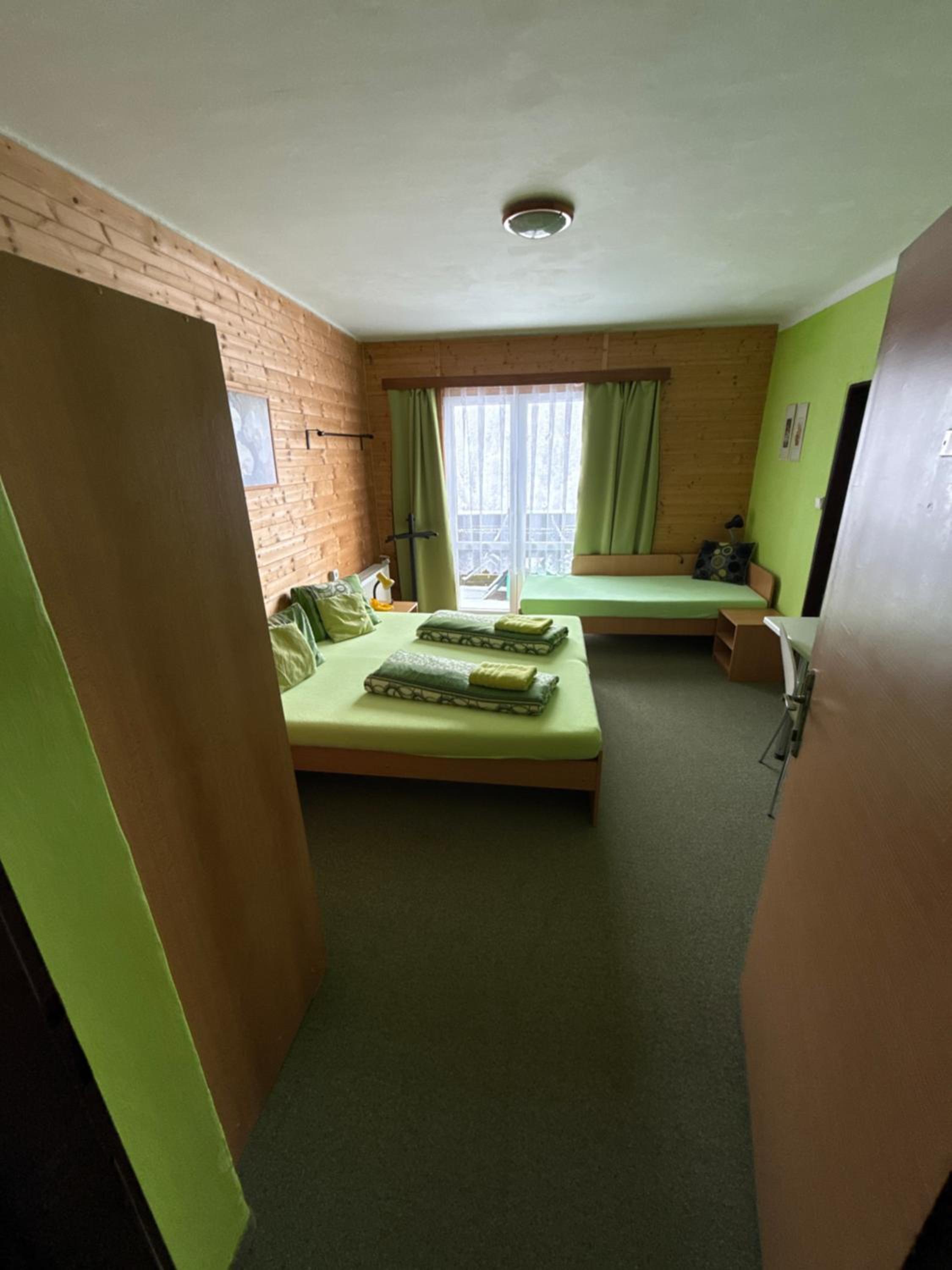 Triple Room photo 2