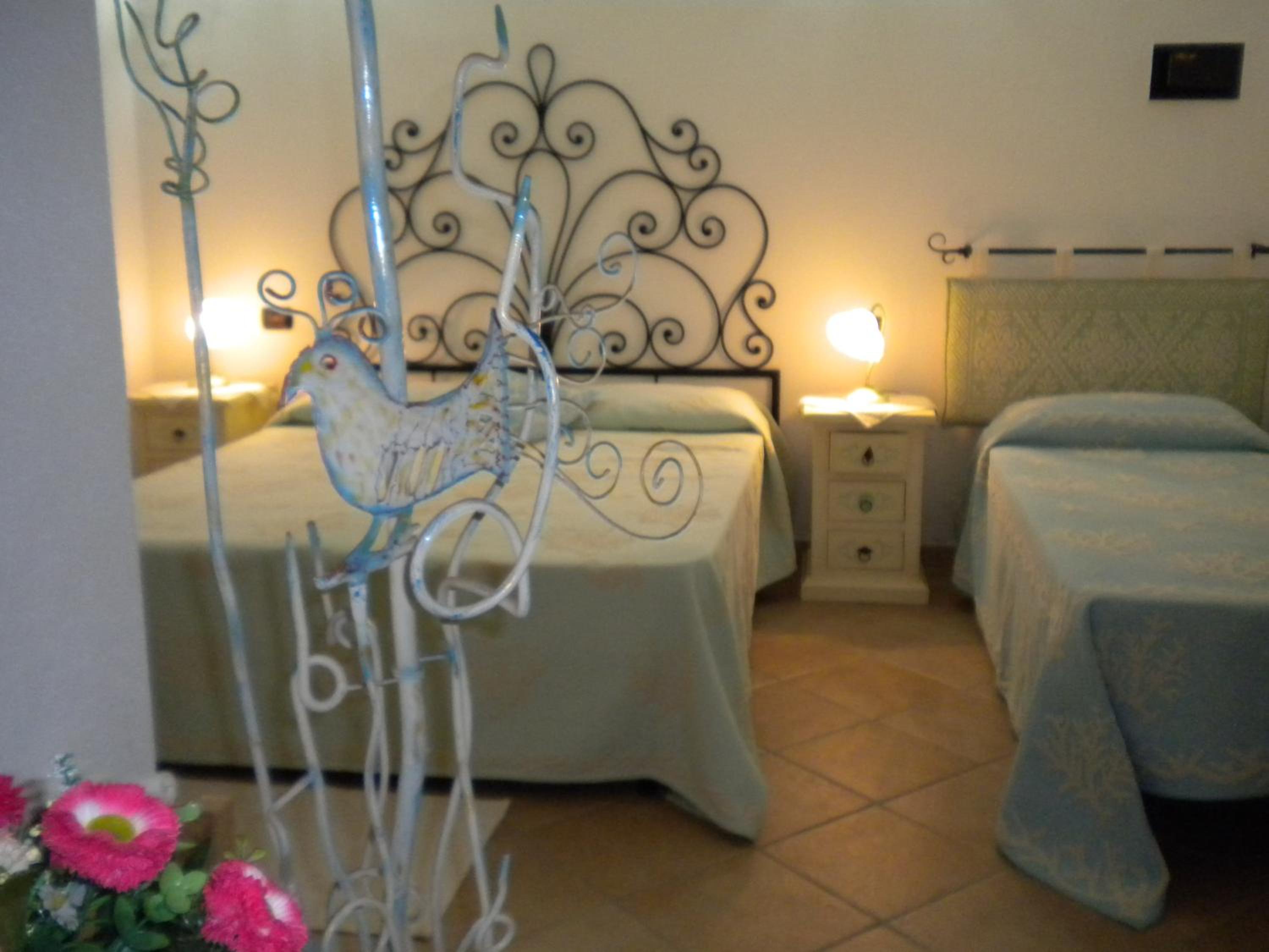 Deluxe Triple Room photo 2