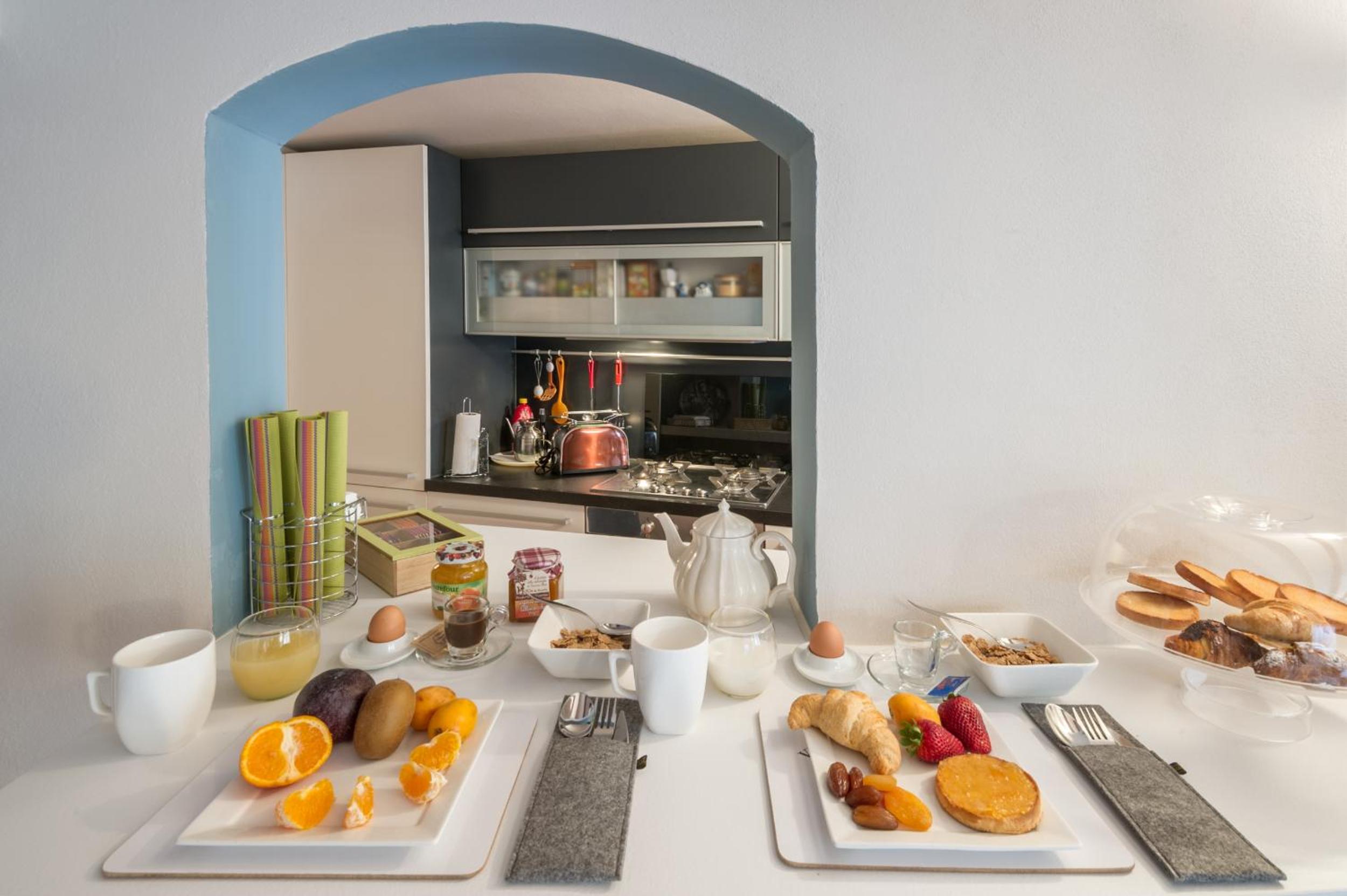 Deluxe Apartment