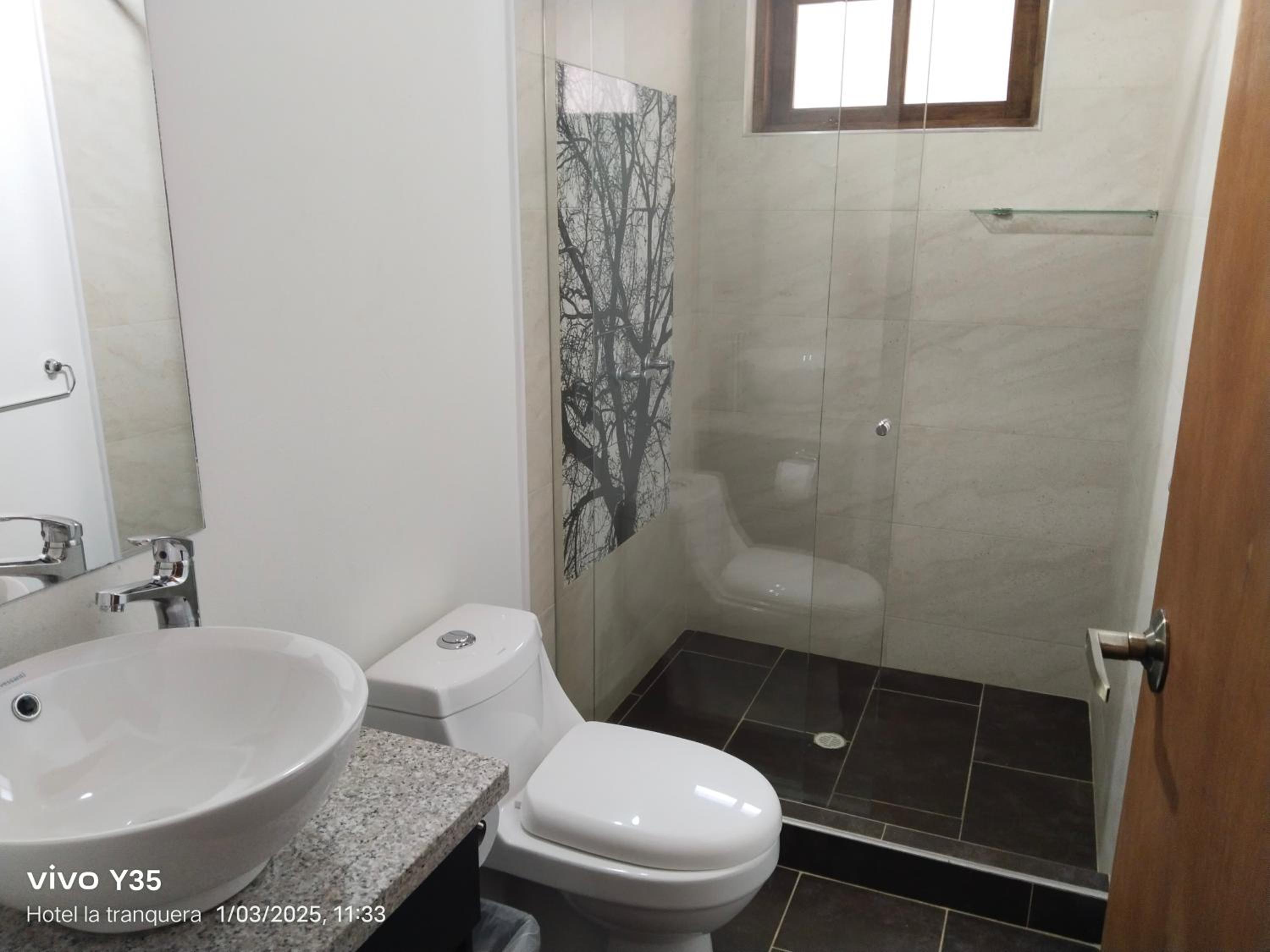 Deluxe Triple Room photo 2