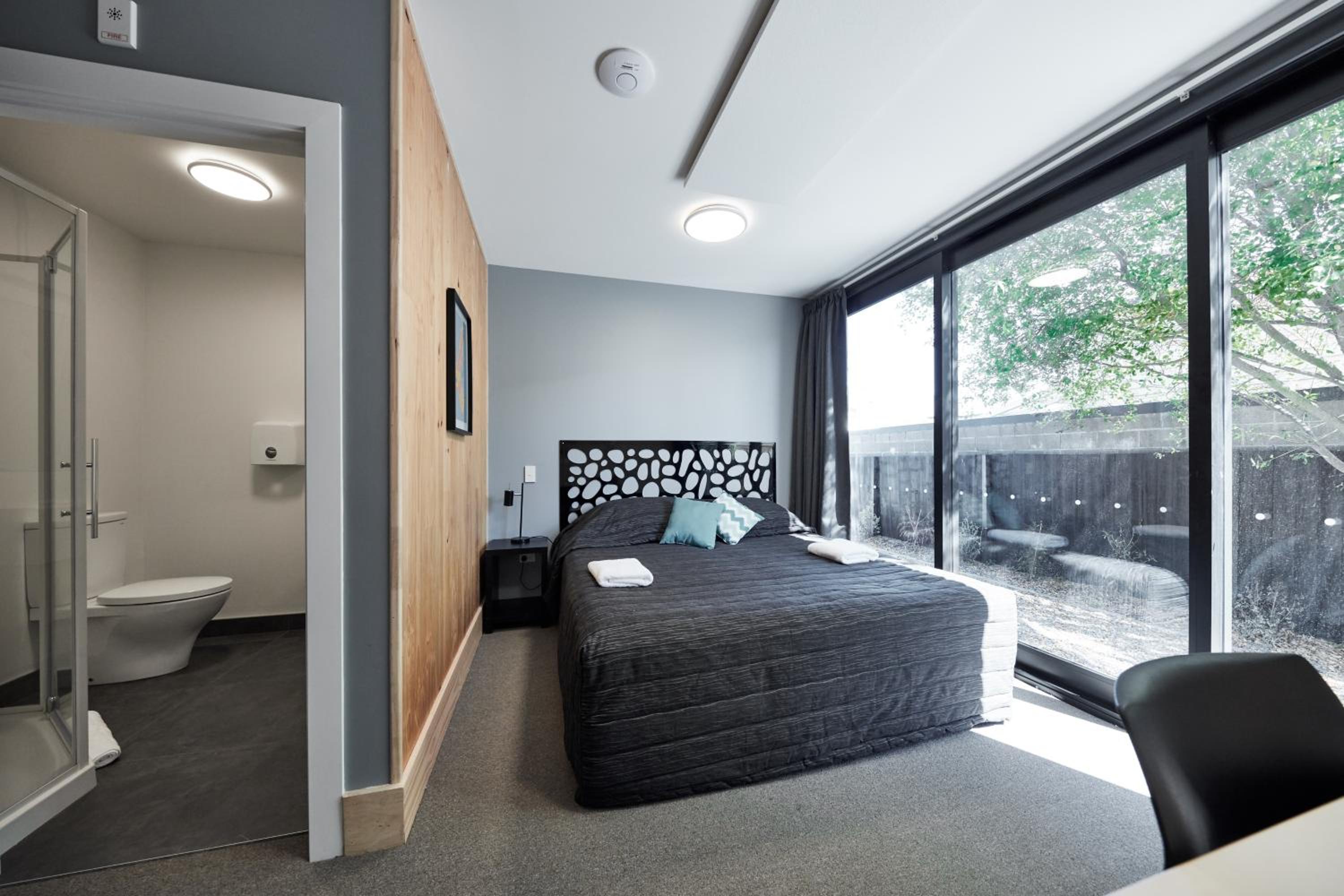 The Lodge - Double Ensuite photo 1