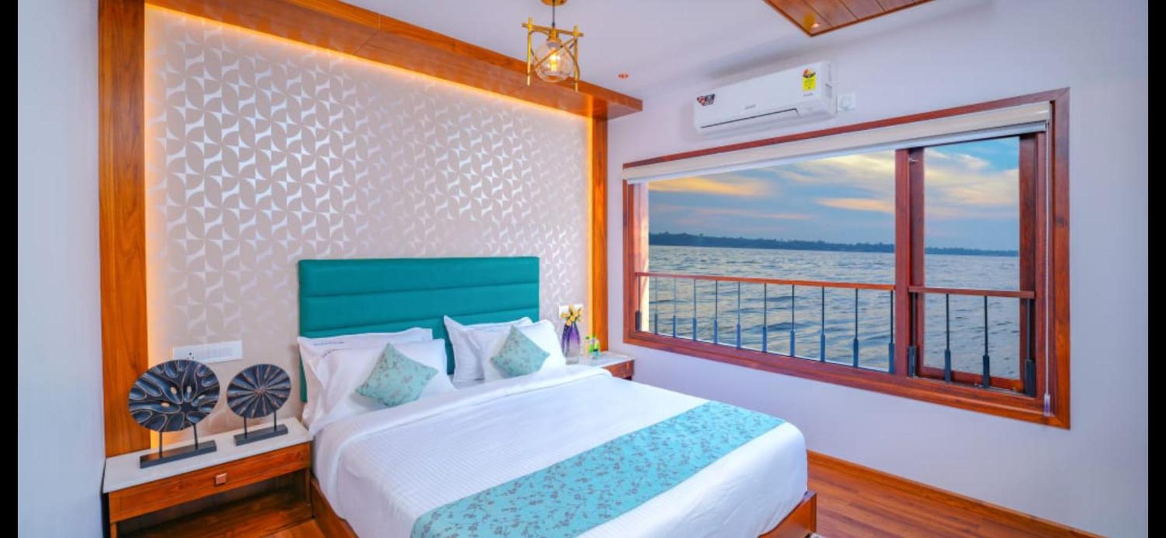 Deluxe Double Room photo 2