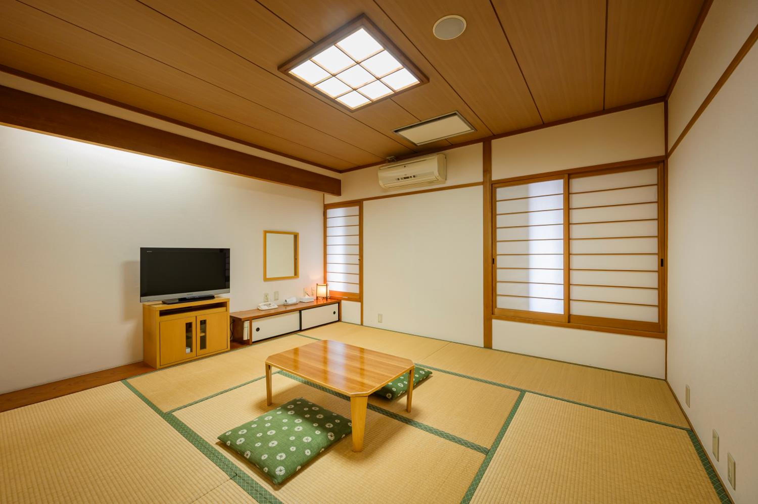Classic Triple Room