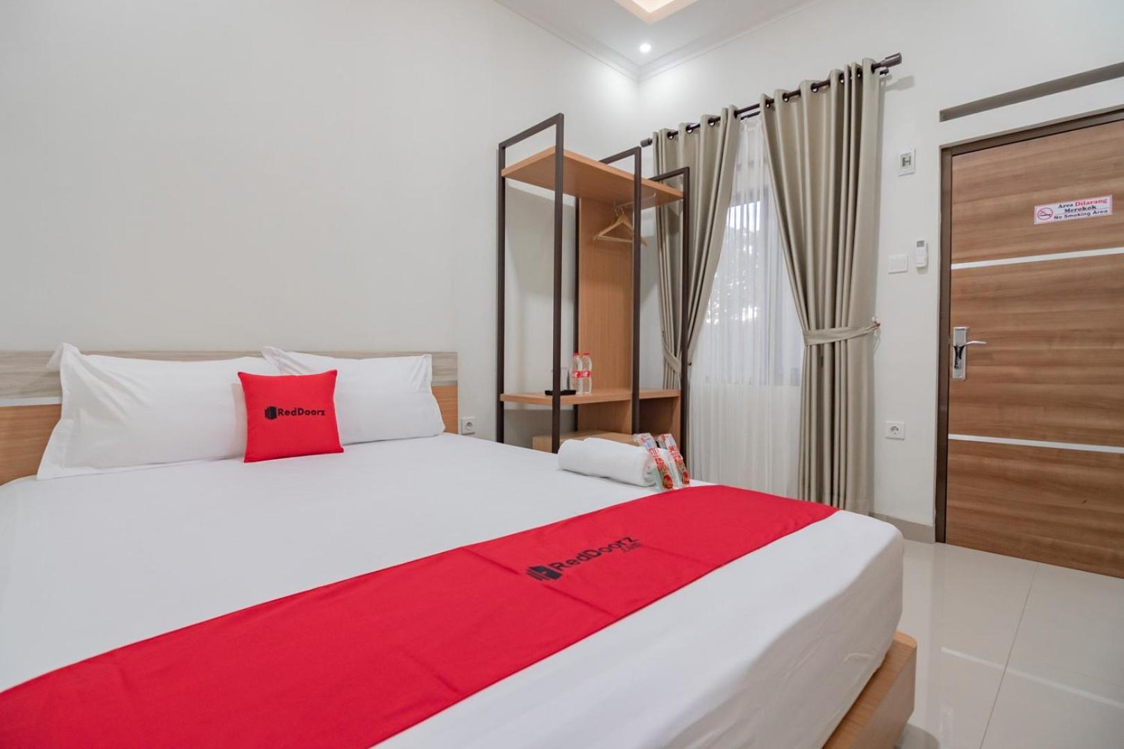 Deluxe Double Room - Photo 1