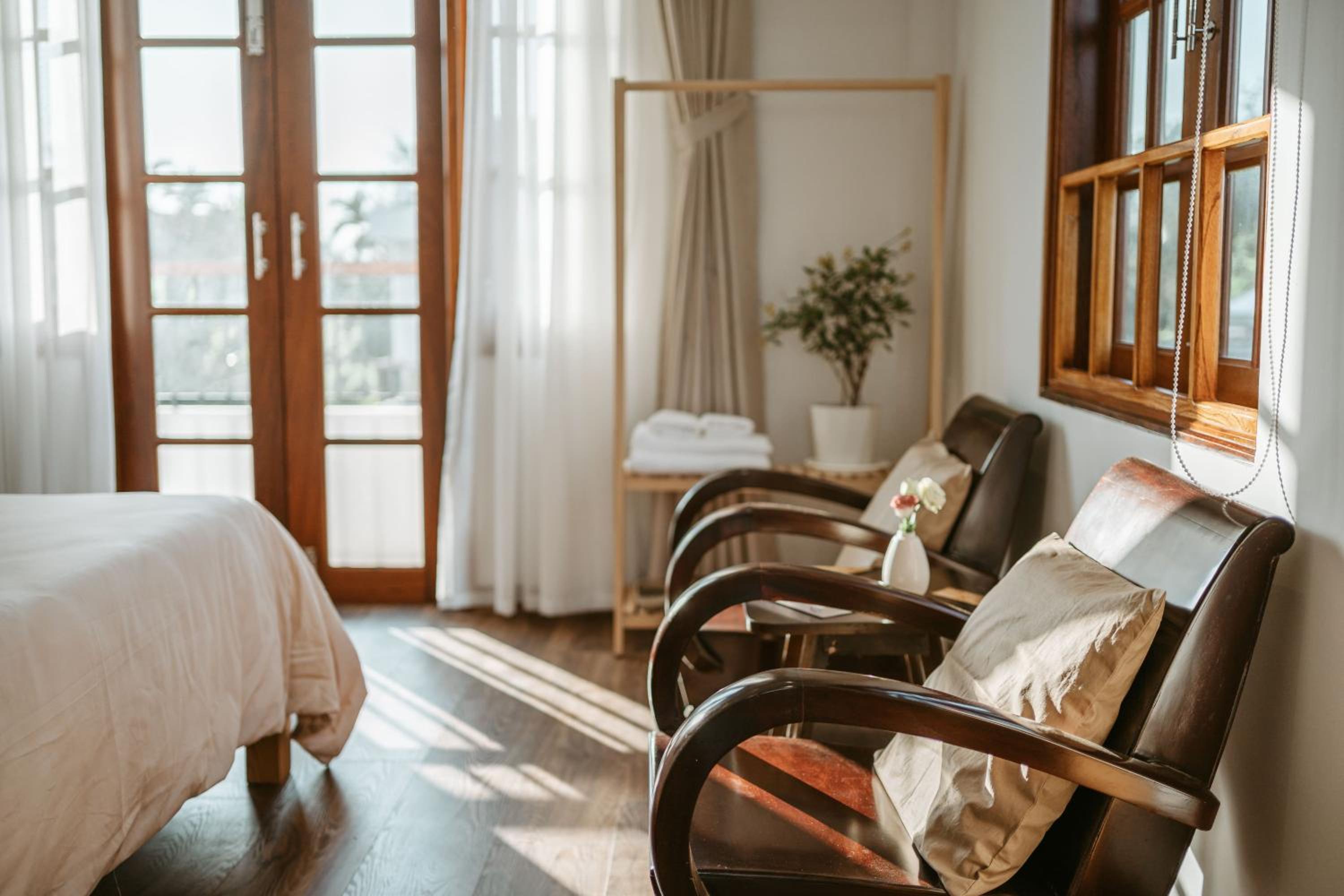 Queen Room with Balcony photo 1