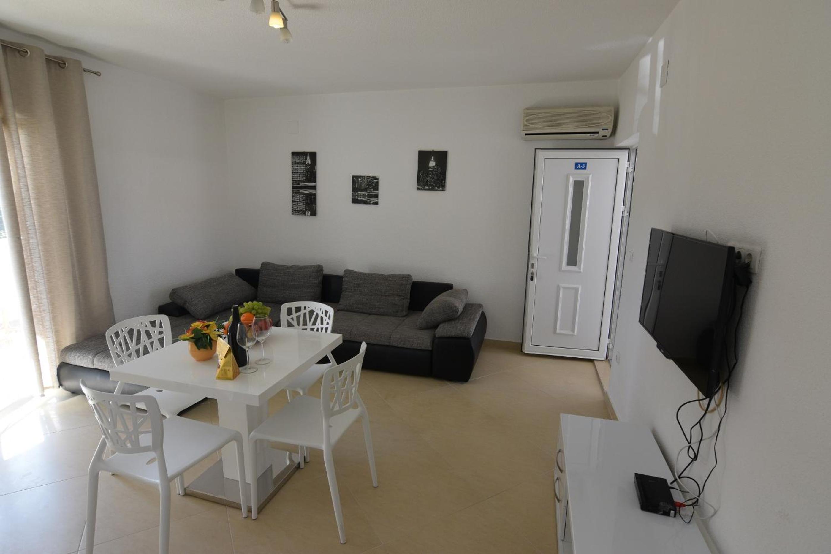 Apartment with Terrace