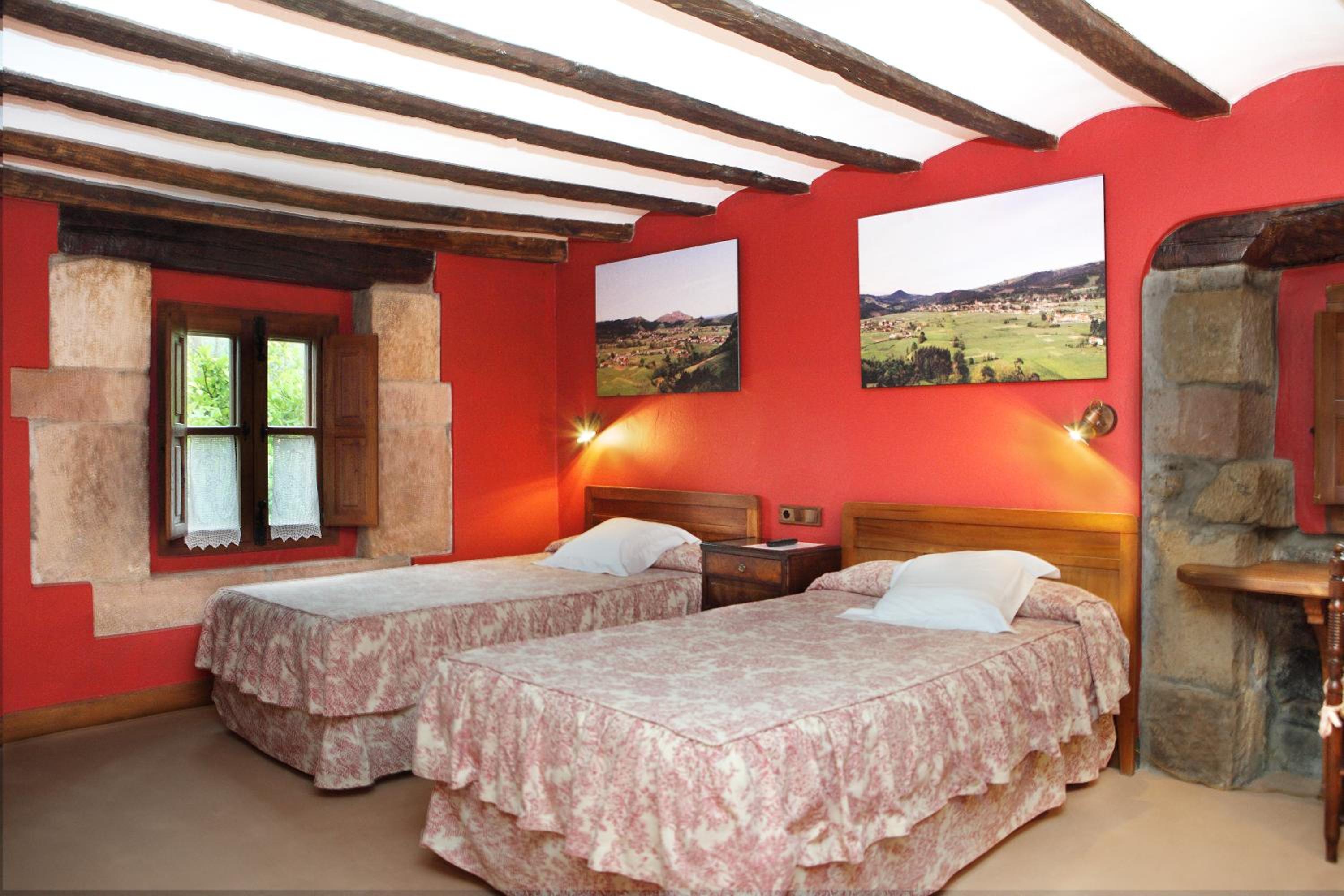 Premium Double or Twin Room - Photo 10
