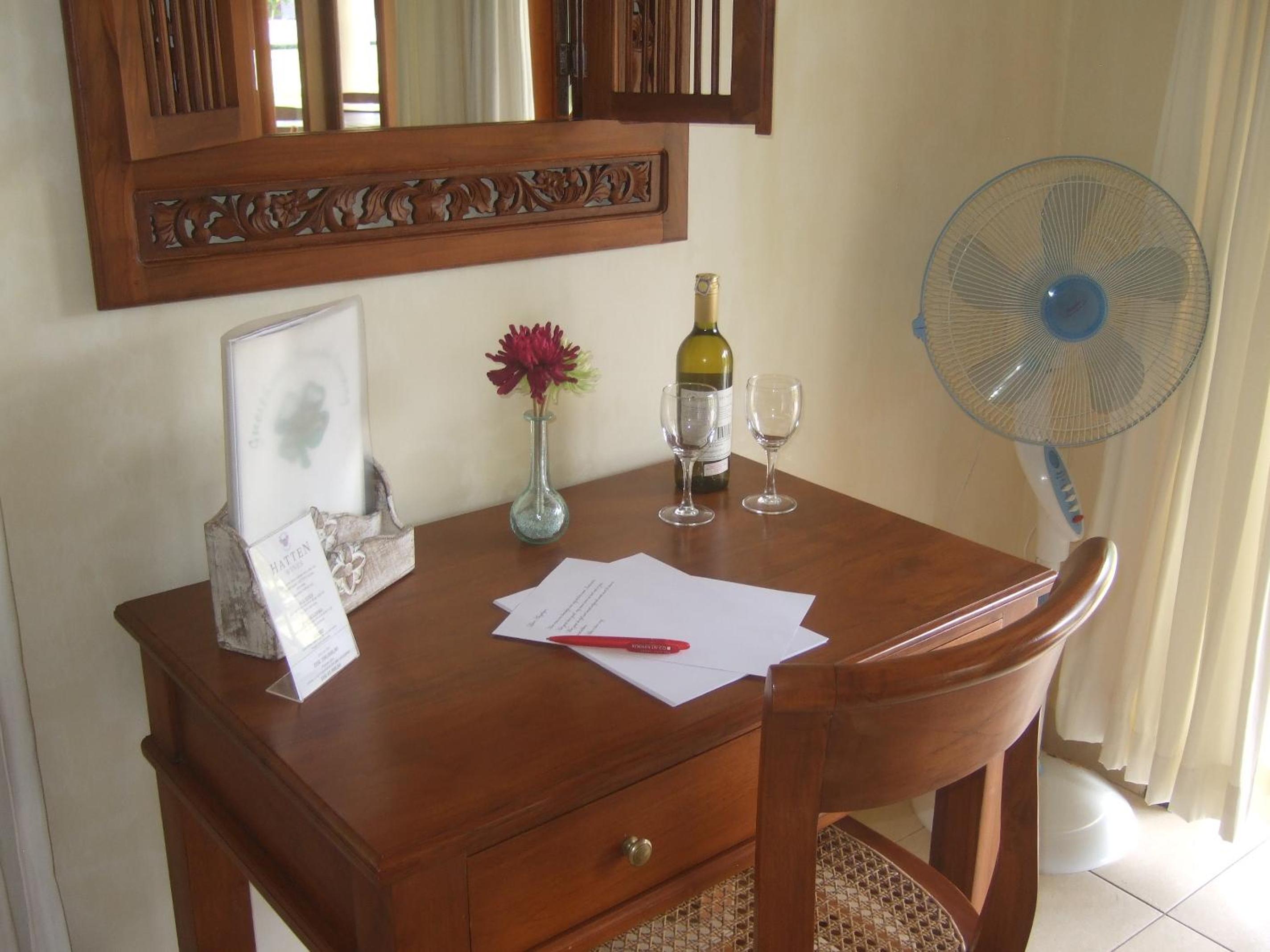 Twin Room with Garden View - Photo 15
