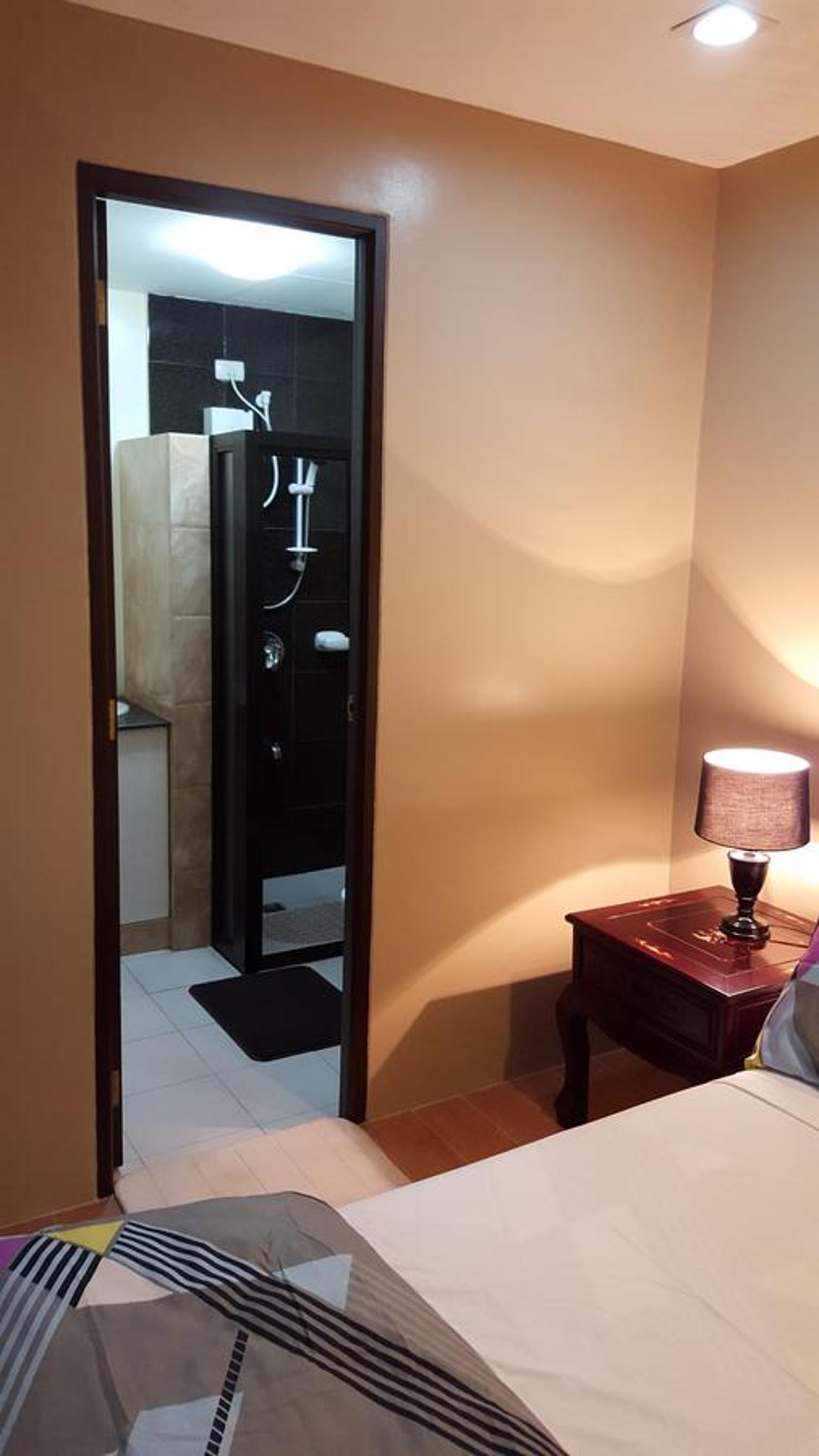 Two-Bedroom Apartment - Photo 25